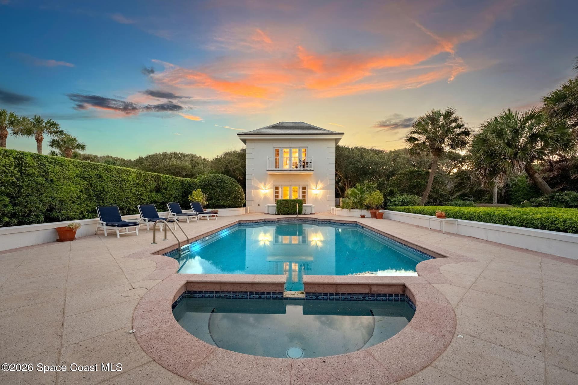 680 Ocean Road photo 7
