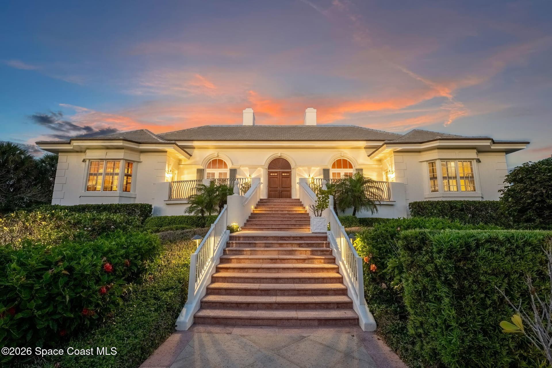 680 Ocean Road photo 12