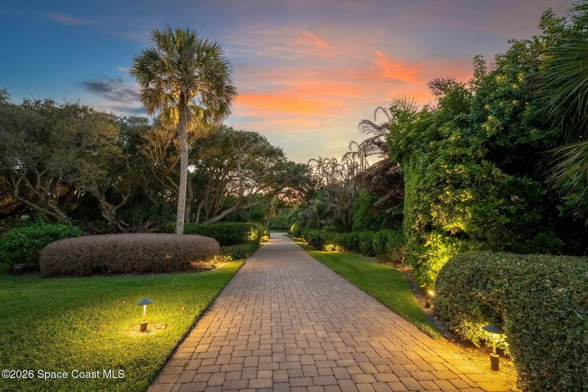 680 Ocean Road photo 6
