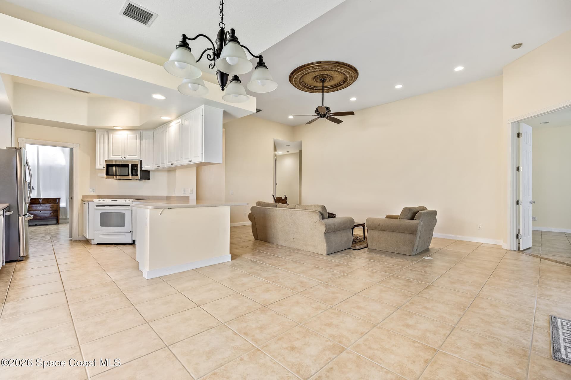 3540 Plume Way SE photo 12