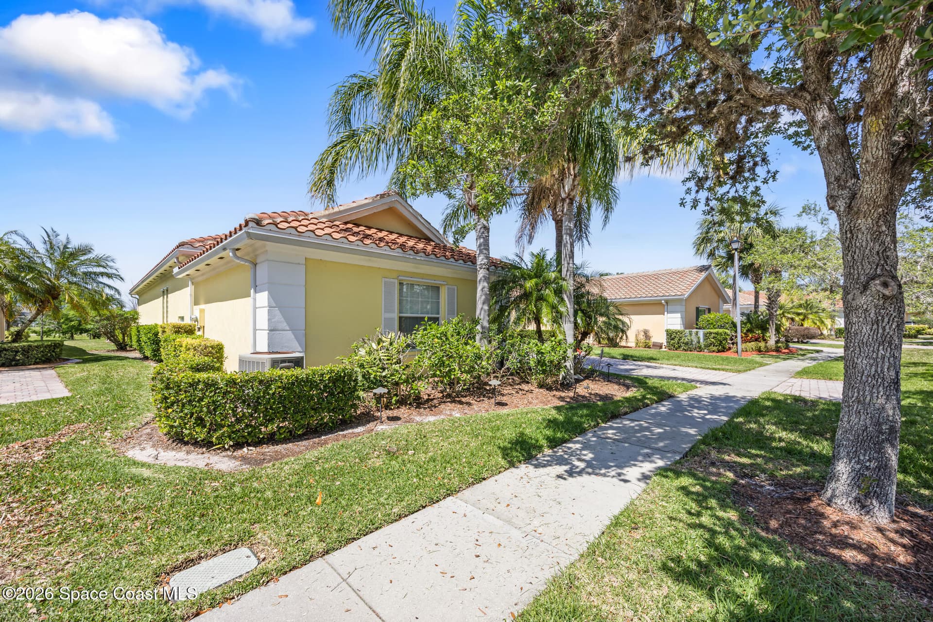 3540 Plume Way SE photo 3