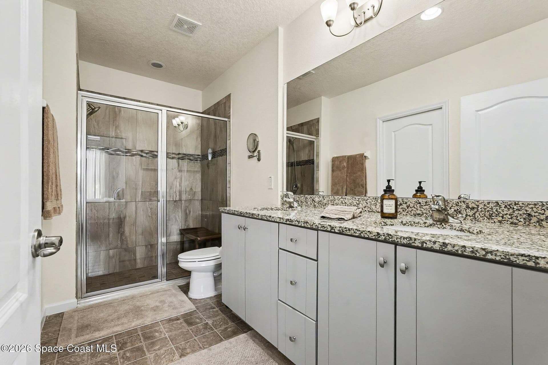 95 Redondo Drive photo 10