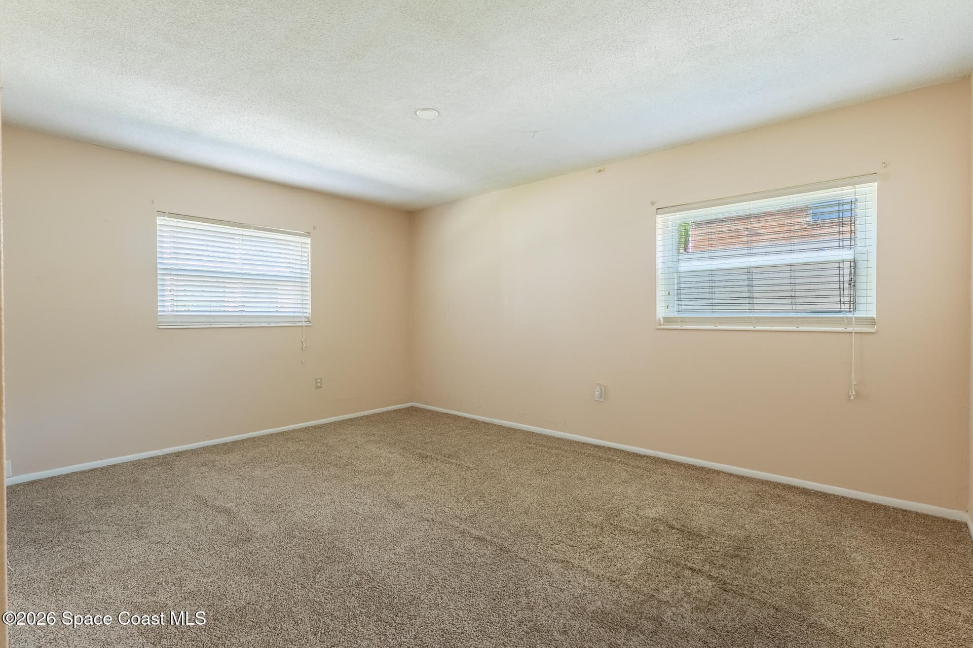 190 E Olmstead Drive B8 photo 10