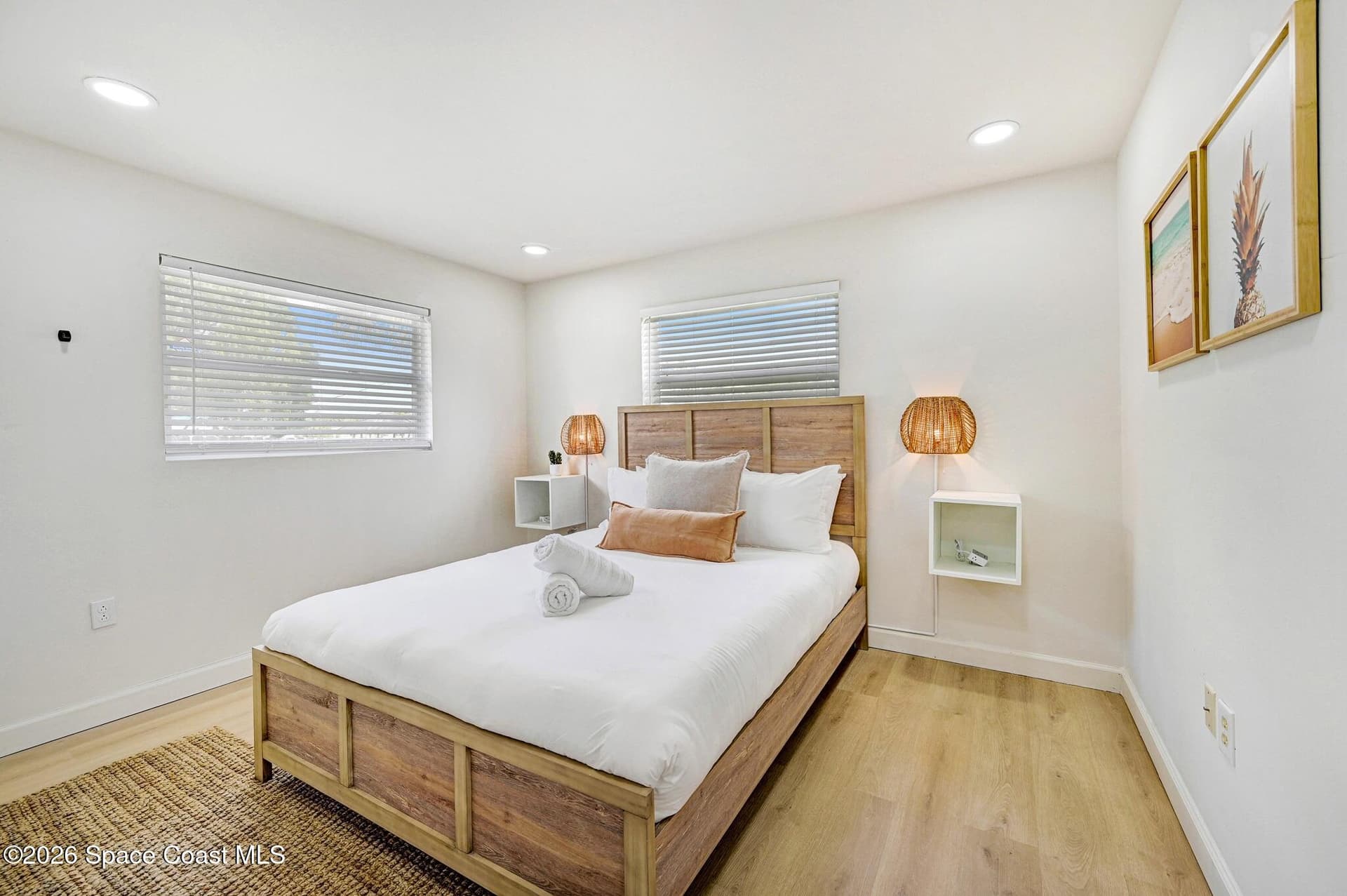 1435 Anchor Lane photo 17