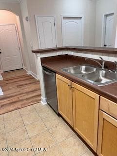 6451 Borasco Drive N 1604 photo 5