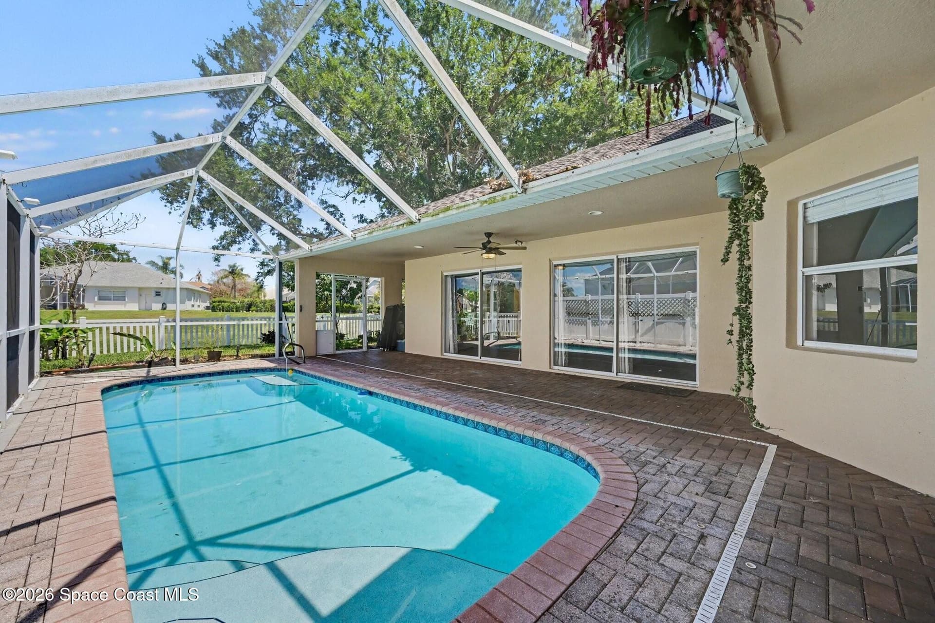 3621 Tipperary Drive photo 5