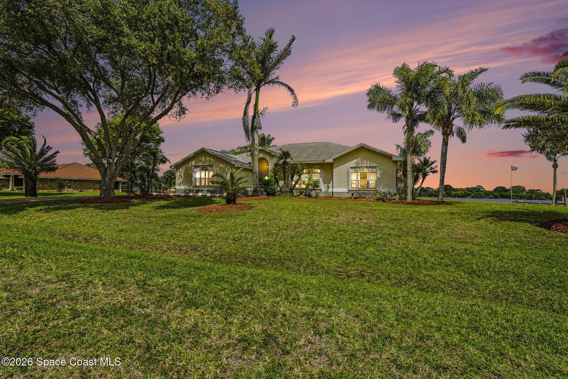 345 Lake View Lane photo 4
