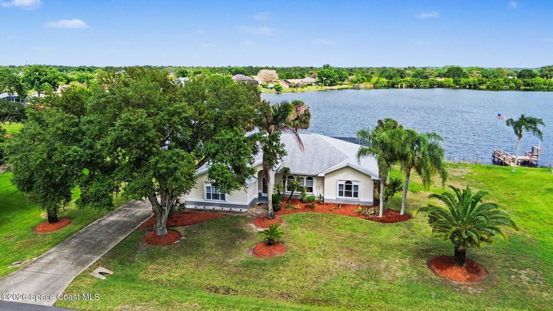345 Lake View Lane photo 1