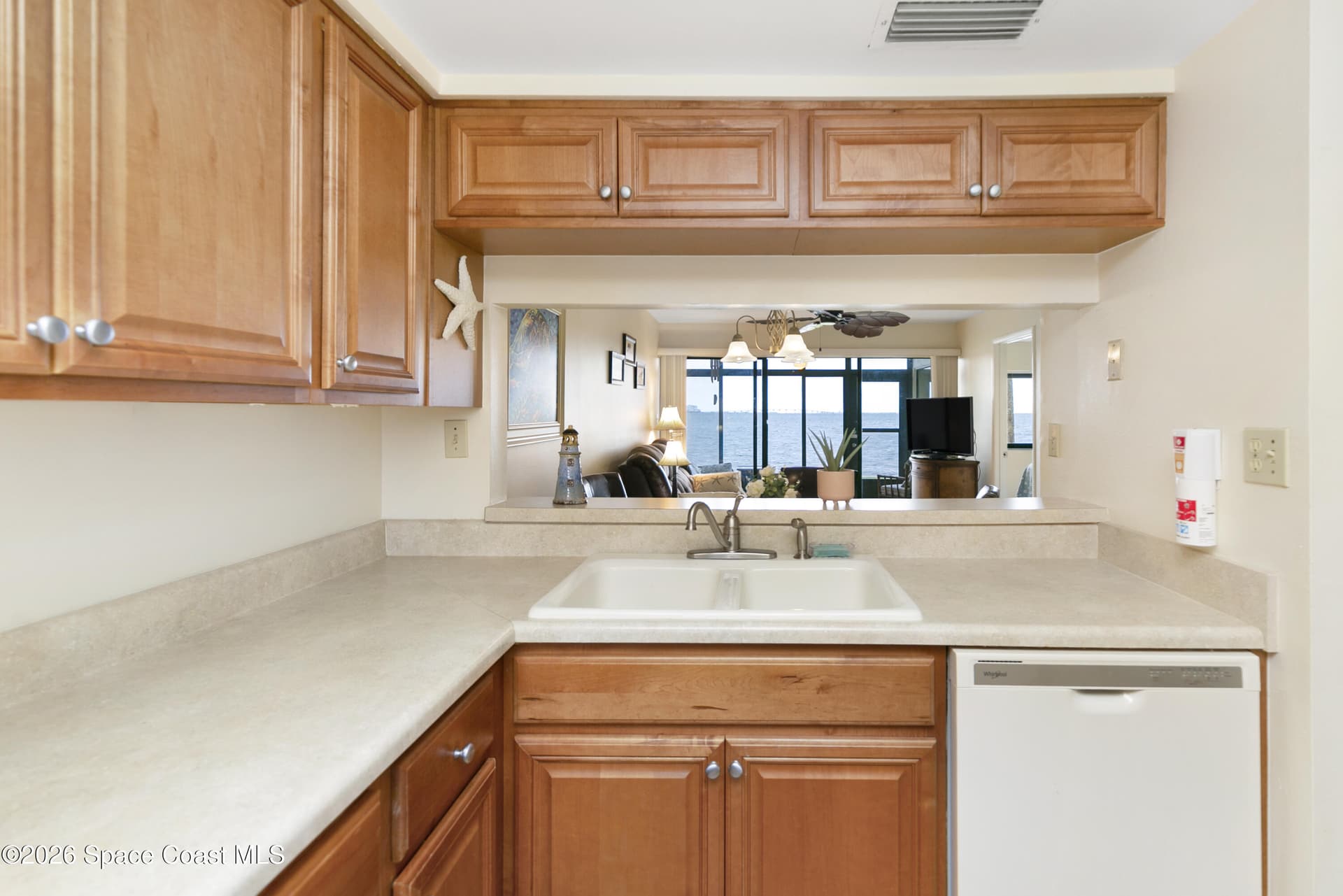 2465 S Washington Avenue A108 photo 18