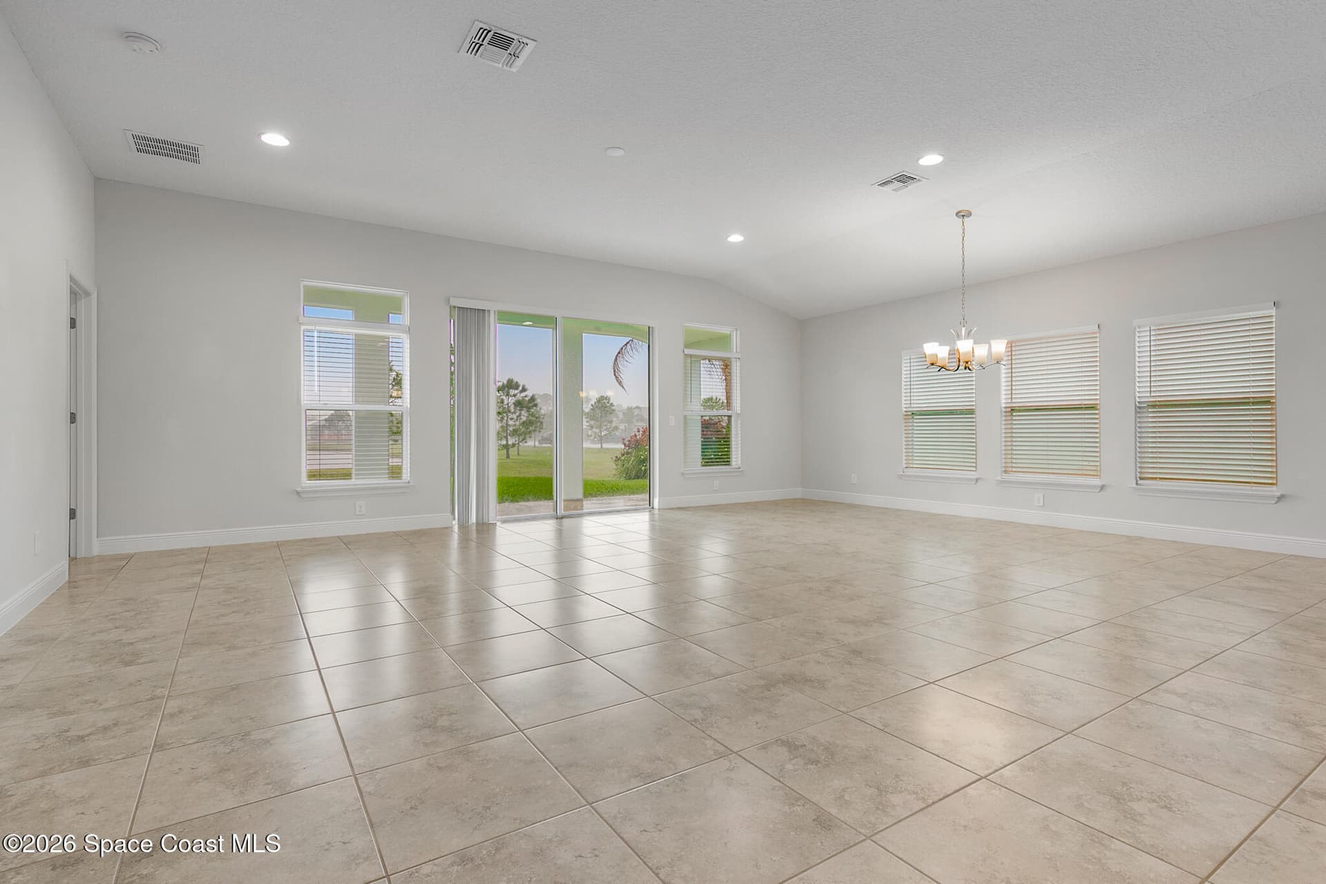 4415 Ruthann Circle photo 19