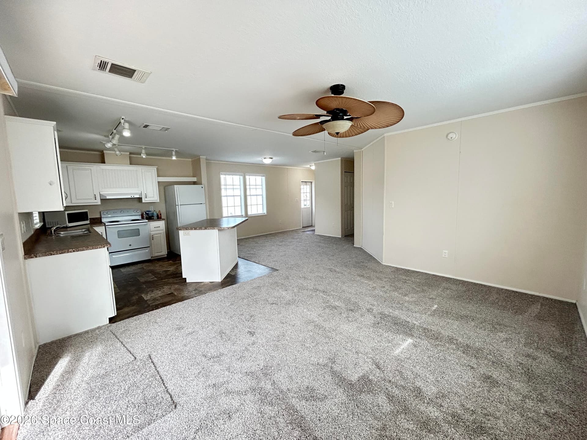 117 Lewis Street photo 11
