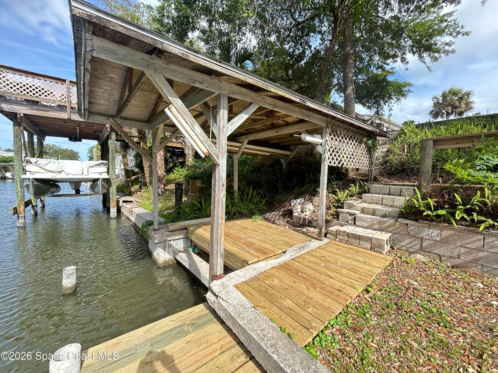117 Lewis Street photo 4