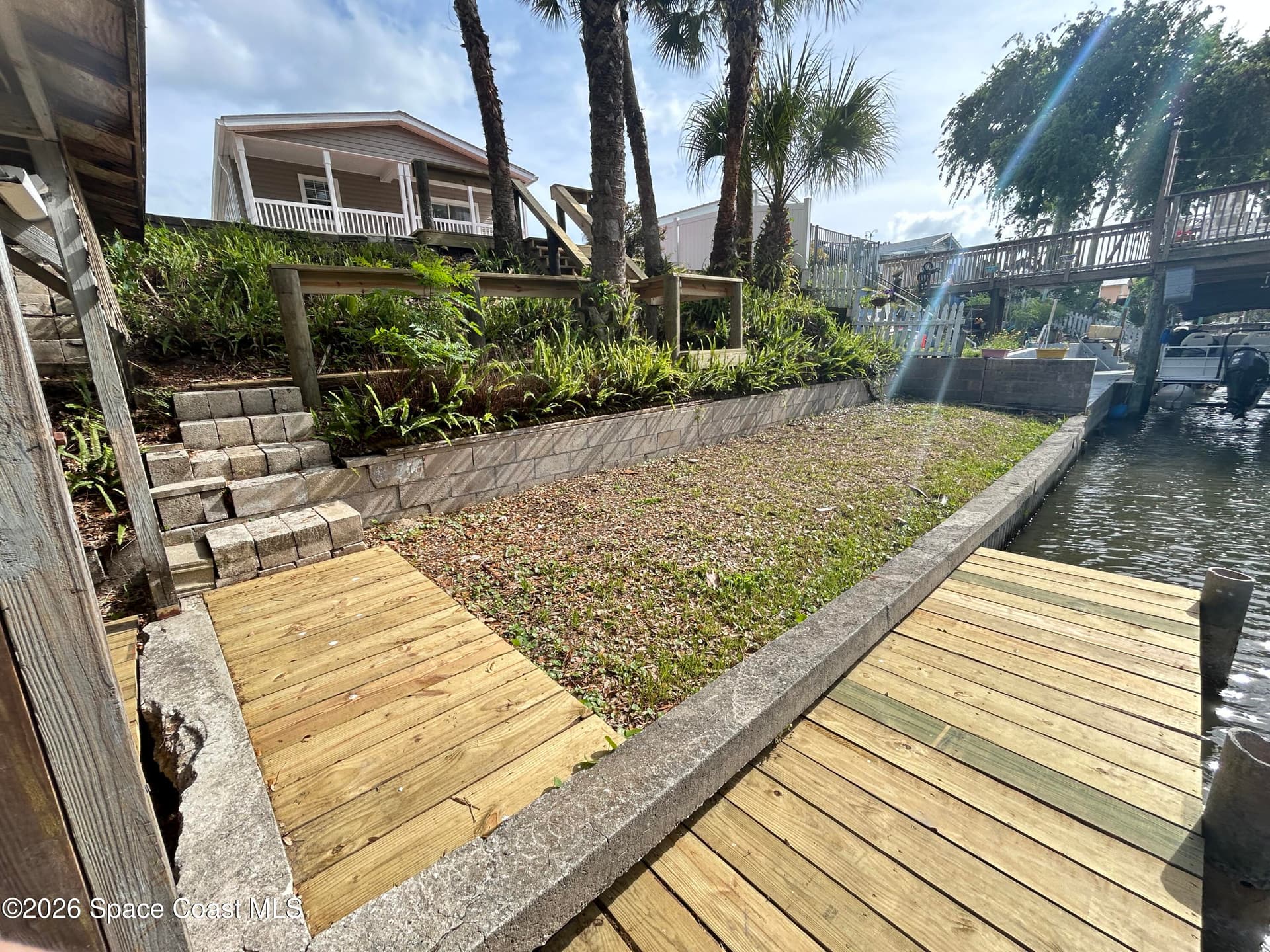 117 Lewis Street photo 5