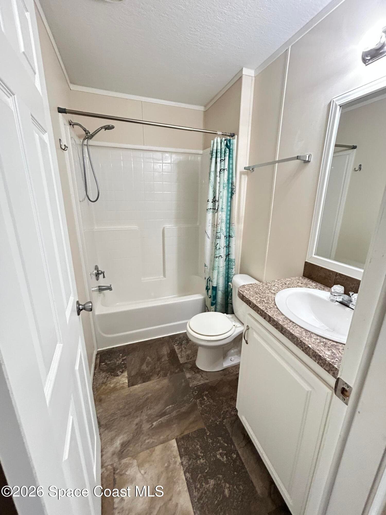 117 Lewis Street photo 19