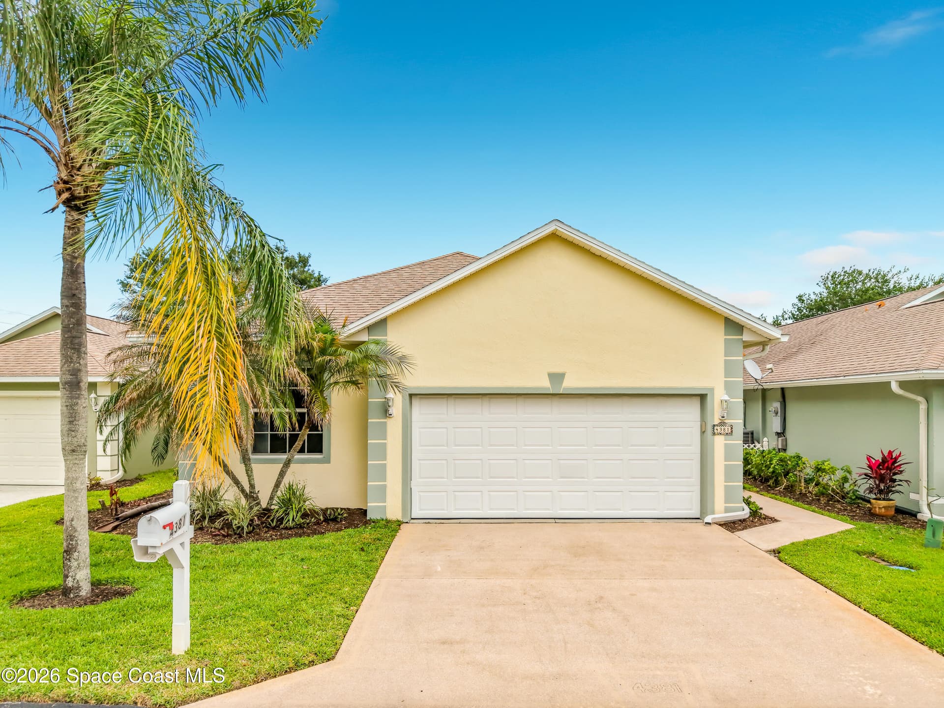 4381 Timothy Drive photo 5