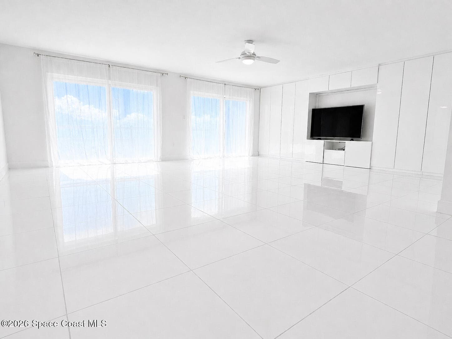 3060 N Atlantic Avenue 406 photo 7