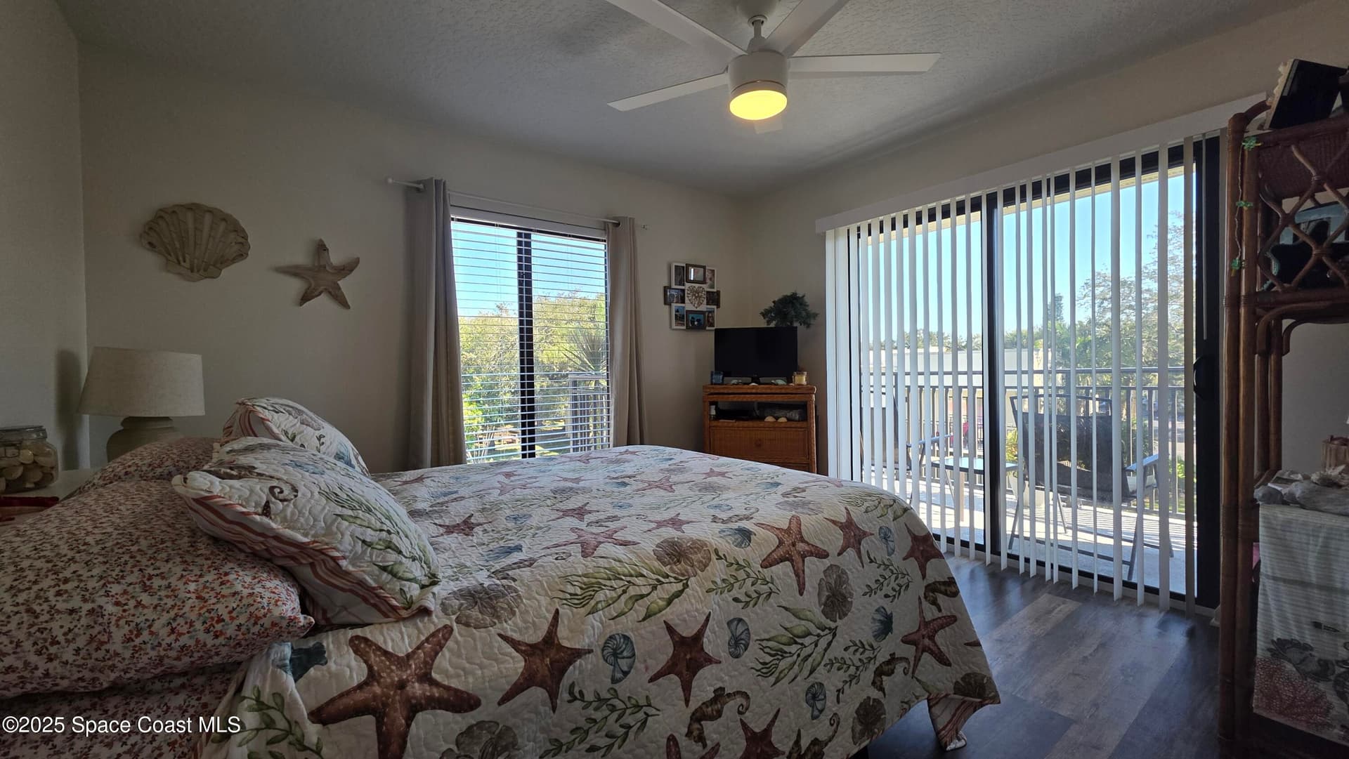 200 International Drive 713 photo 21