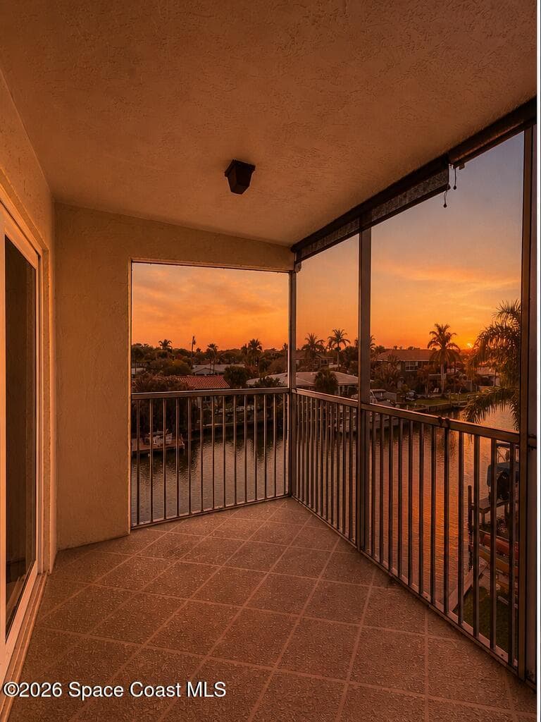 1595 N Atlantic Avenue 311 photo 1