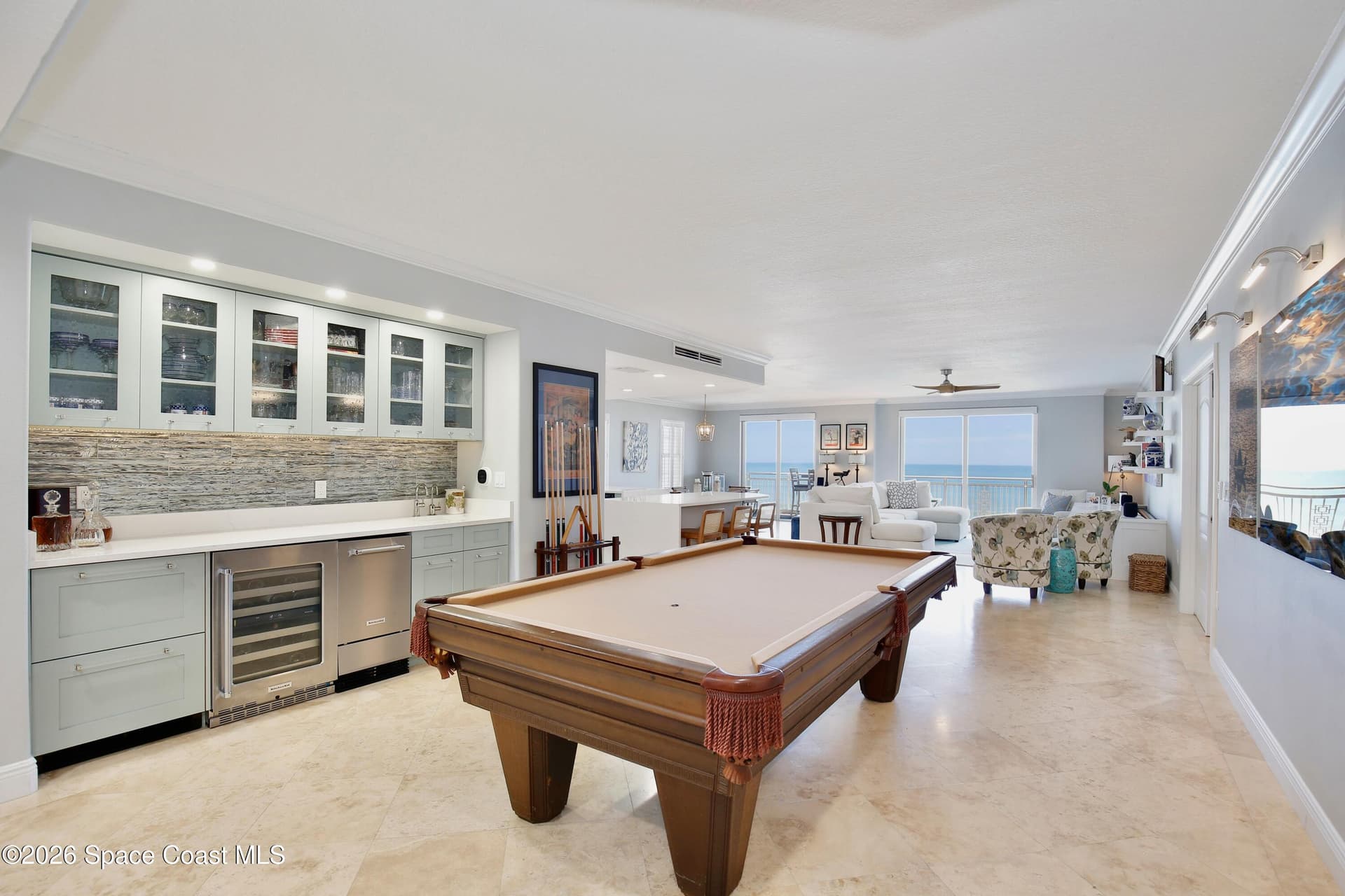 2465 S Atlantic Avenue 401 photo 5