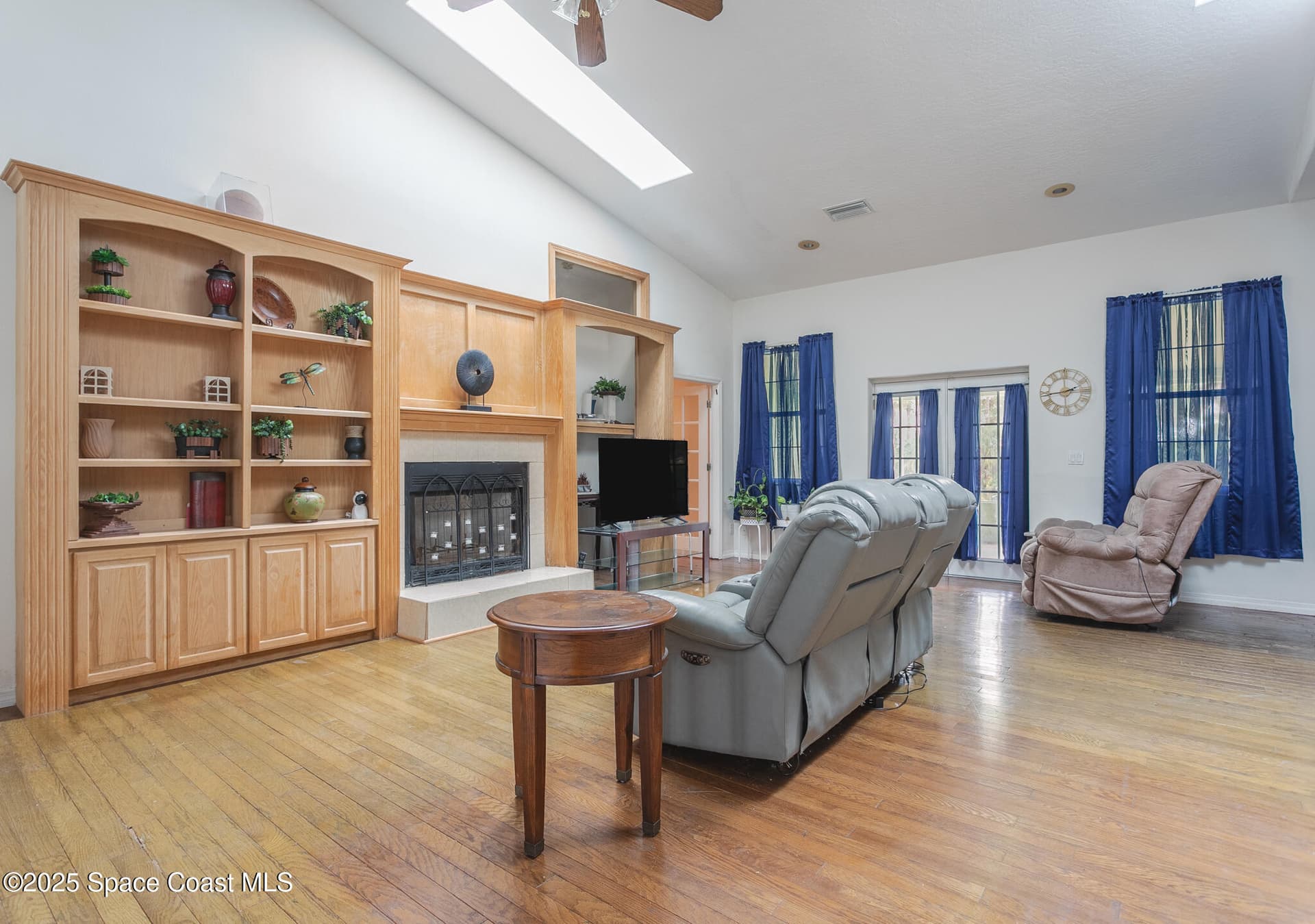 274 Lagoon Street SW photo 7