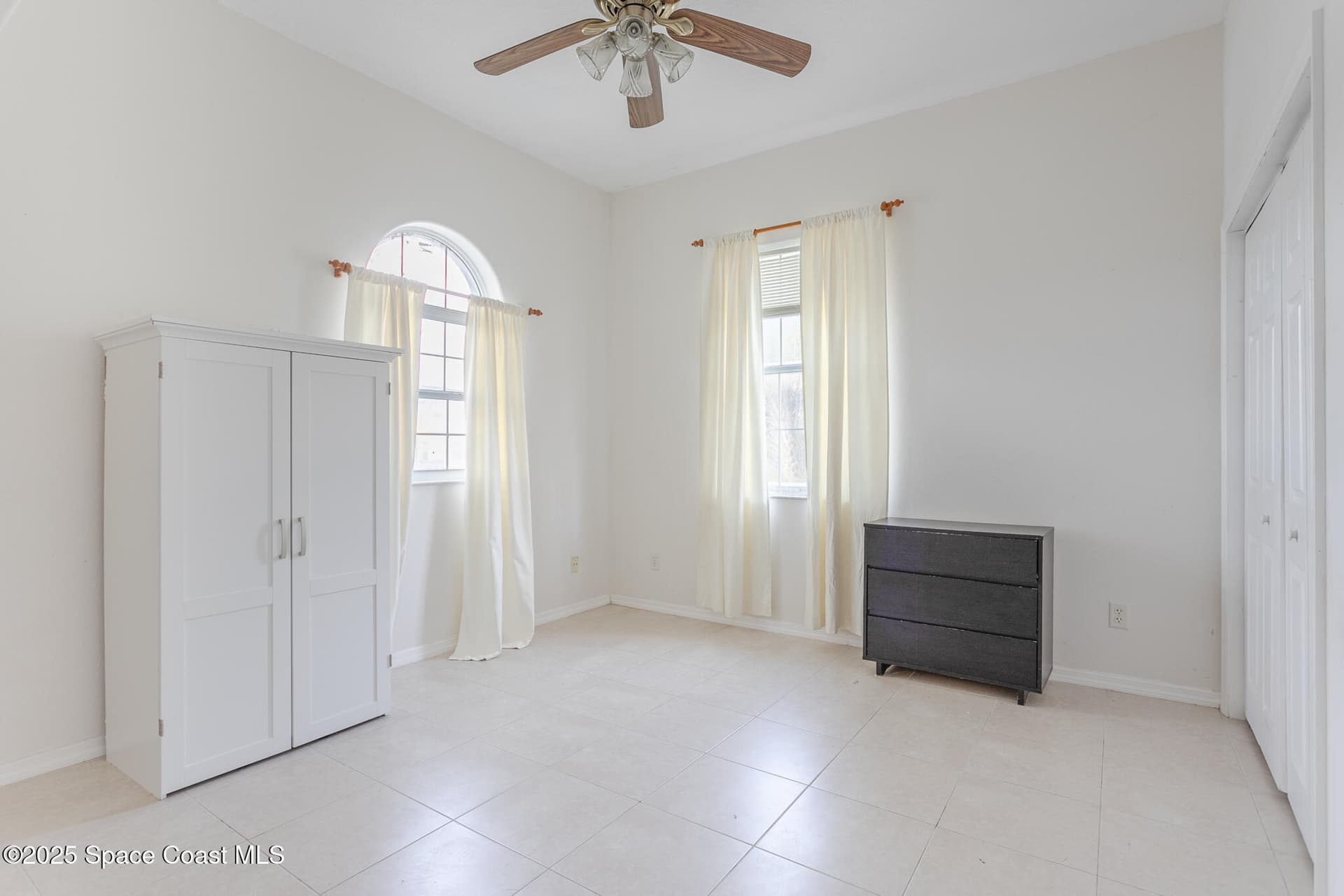274 Lagoon Street SW photo 23
