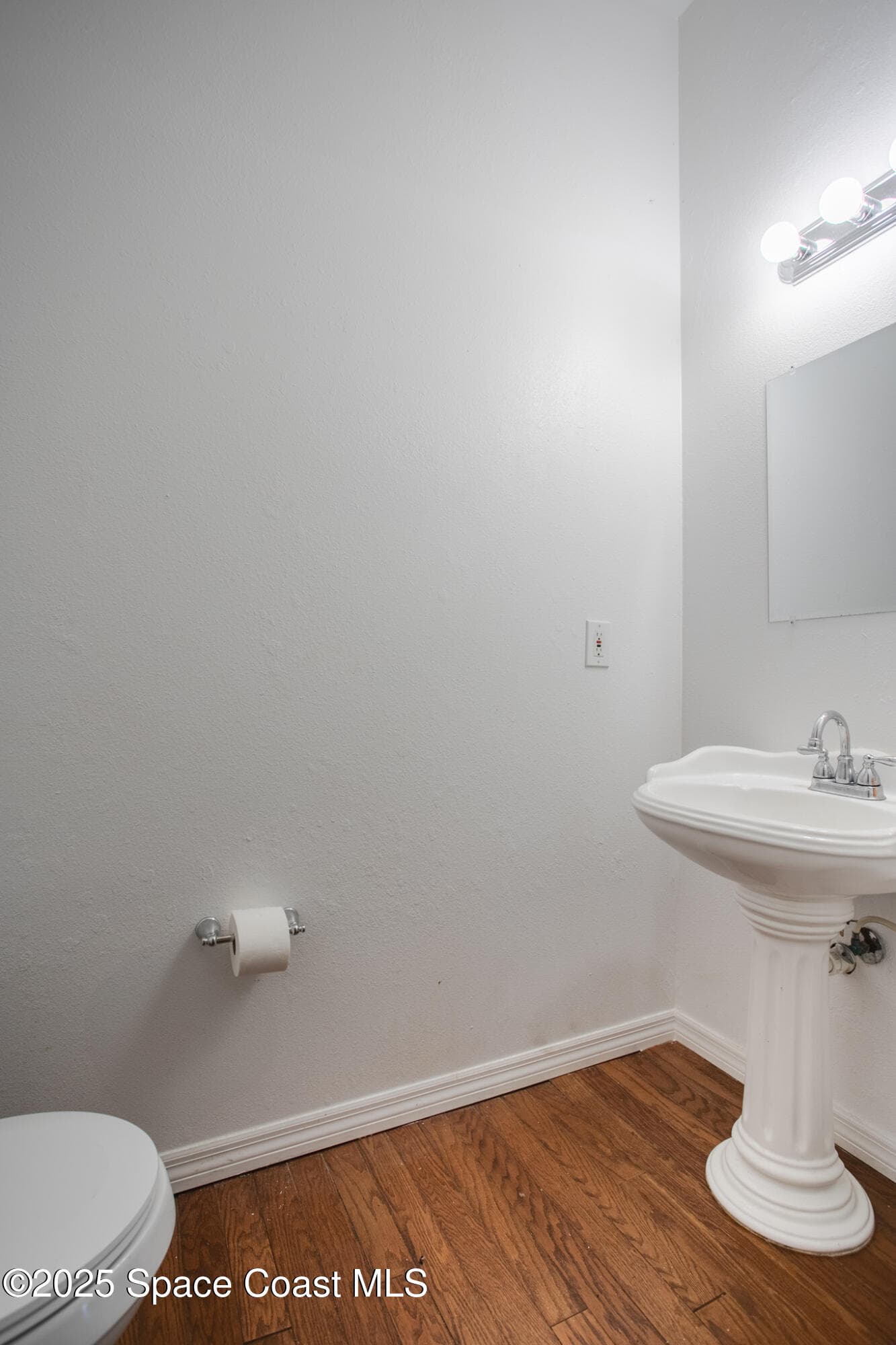 274 Lagoon Street SW photo 24