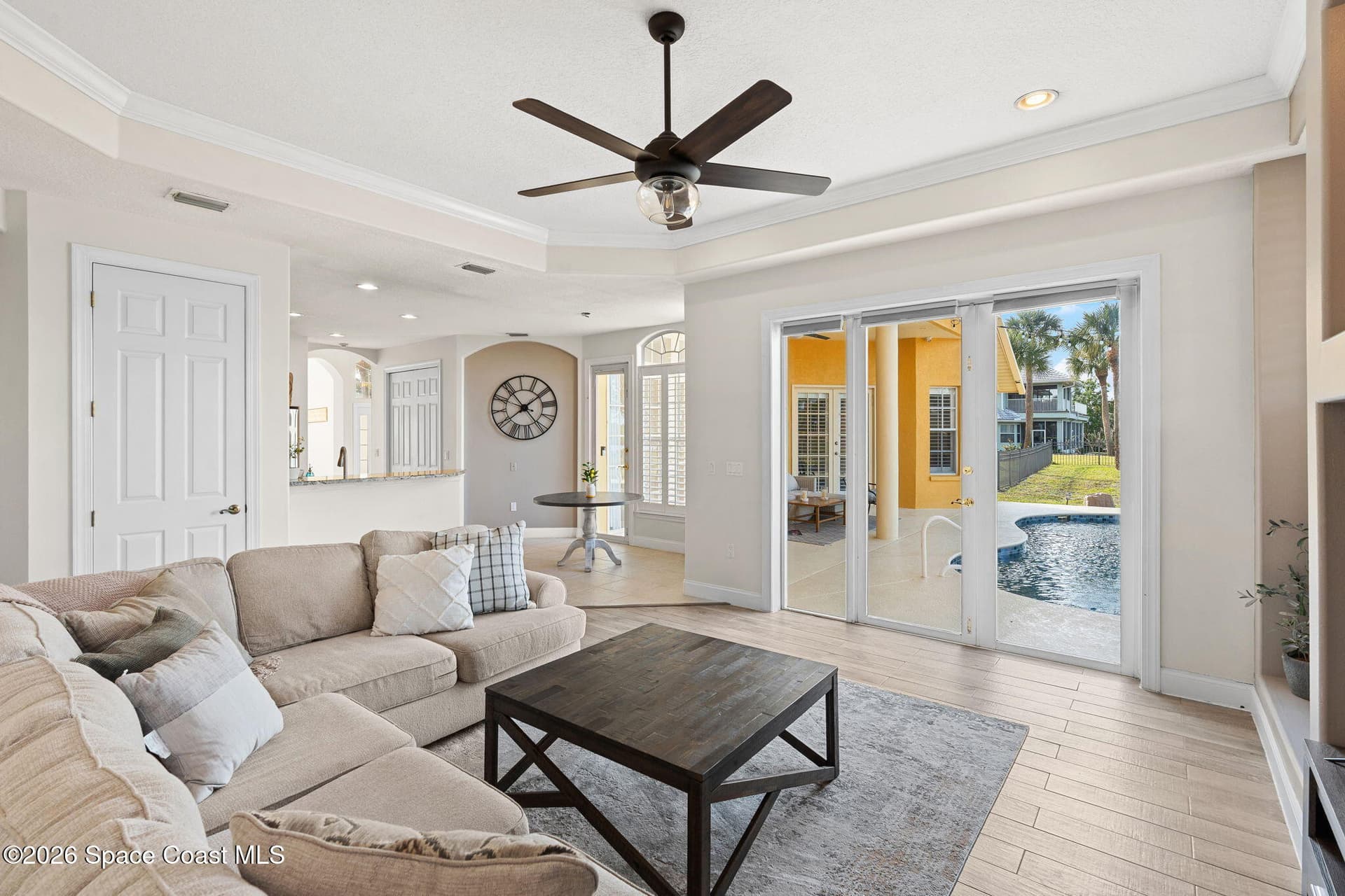 190 Stewart Drive photo 19