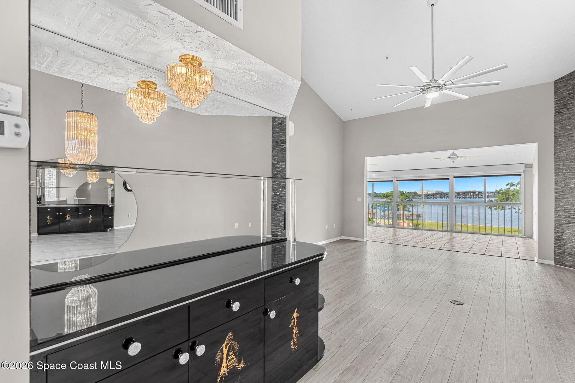 343 N Tropical Trail 404 photo 10