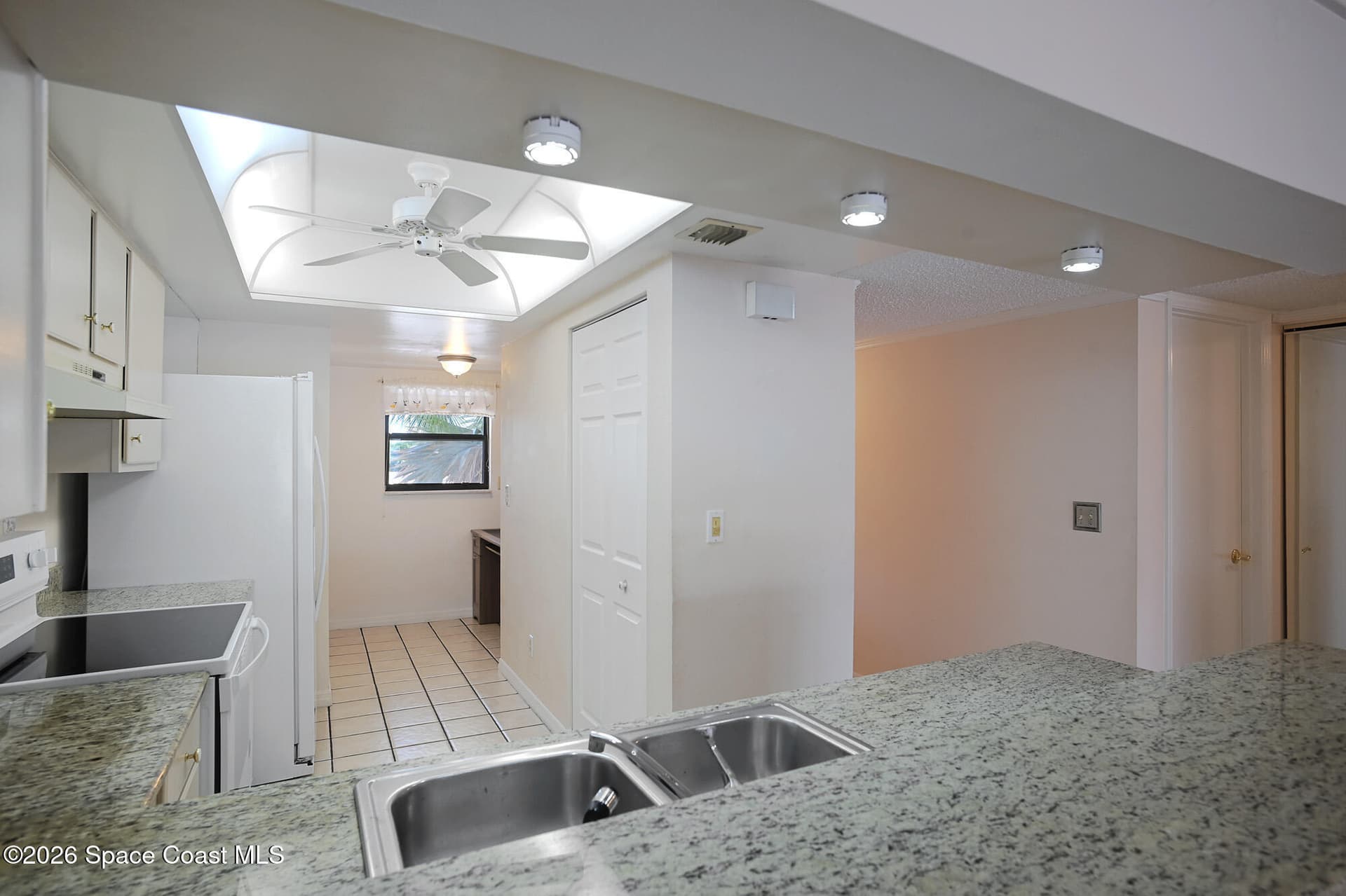 840 N Atlantic Avenue C301 photo 19