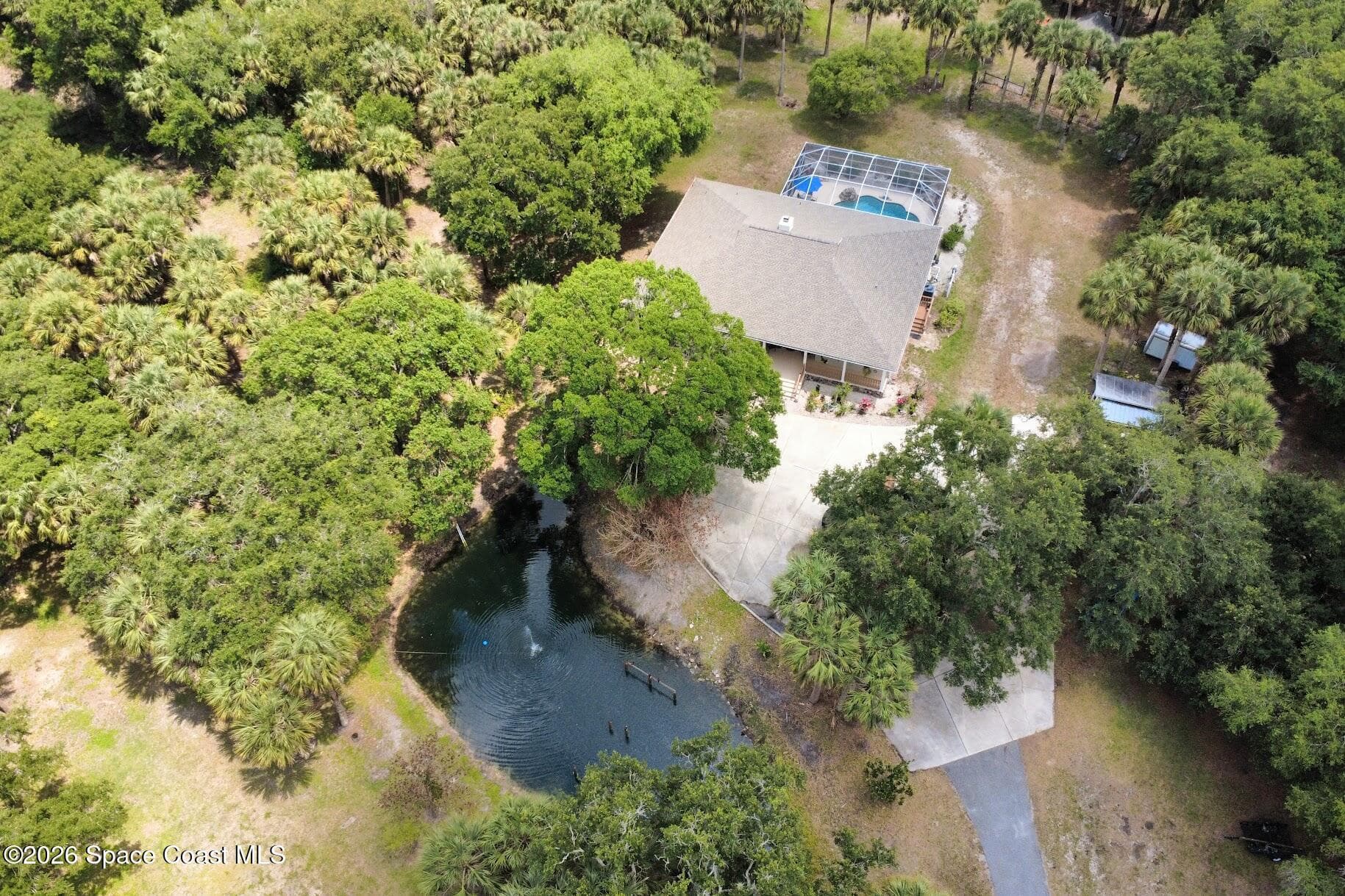 3525 Hield Road photo 5