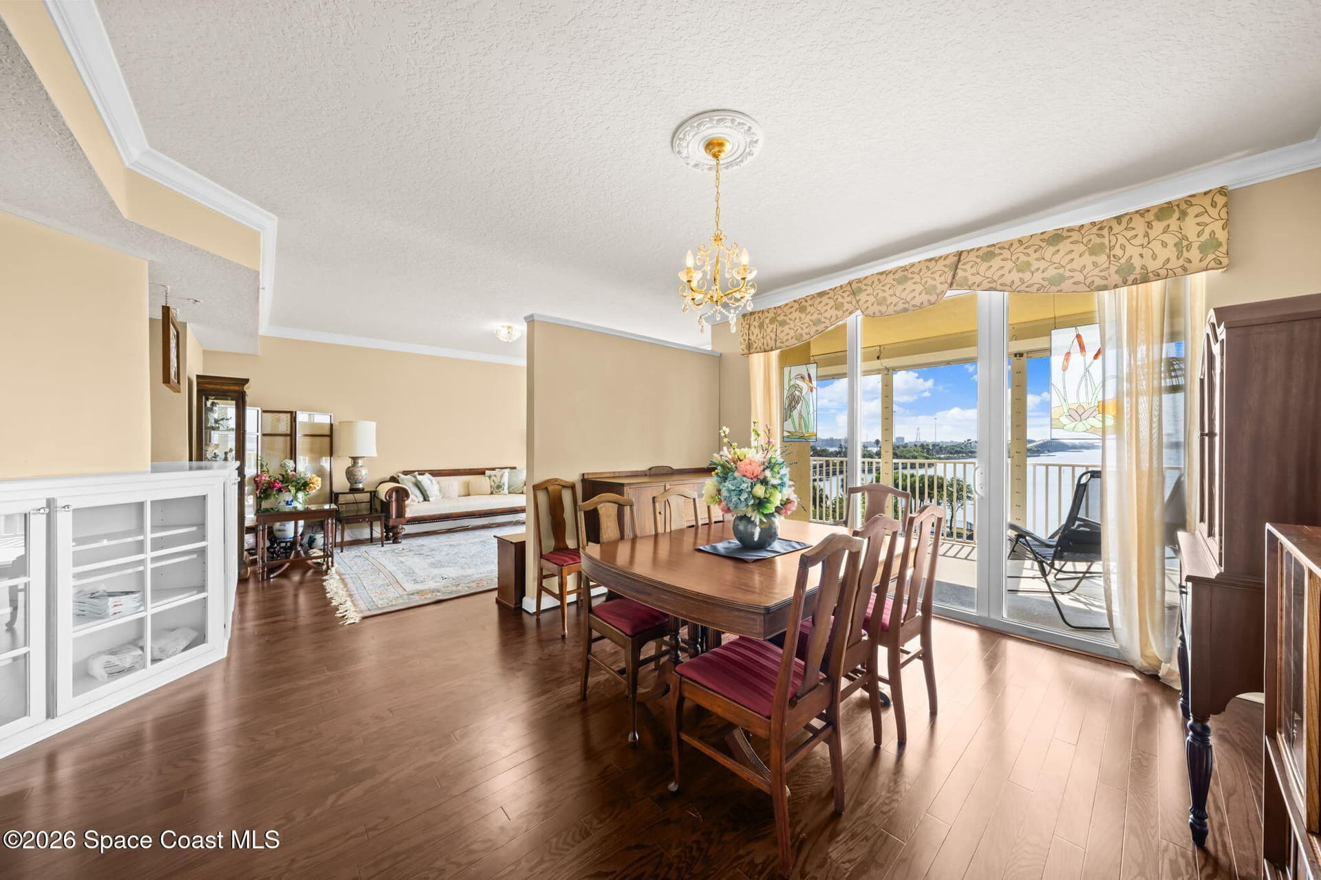 134 Starboard Lane 402 photo 9