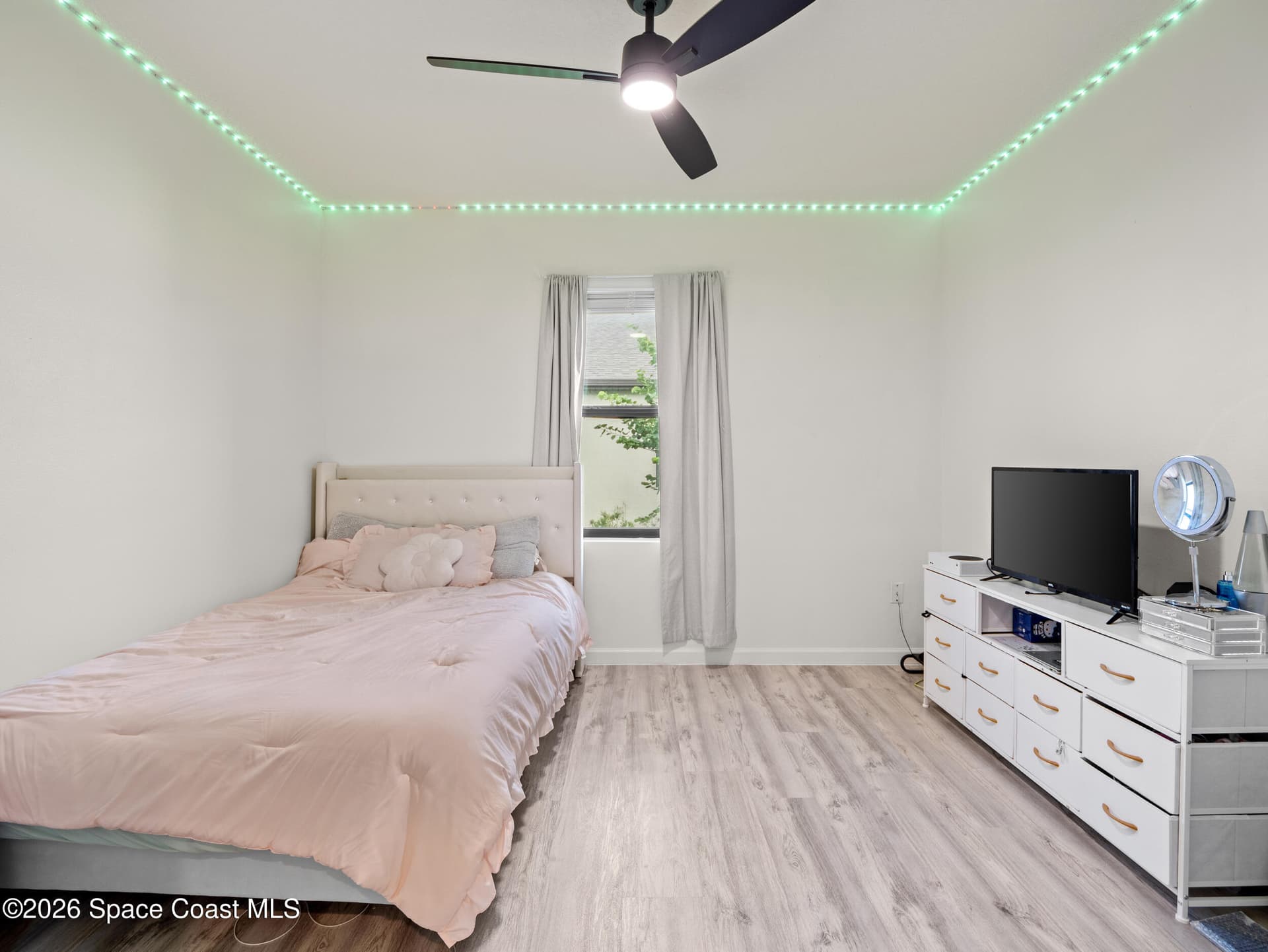 7528 Tourmaline Drive photo 8