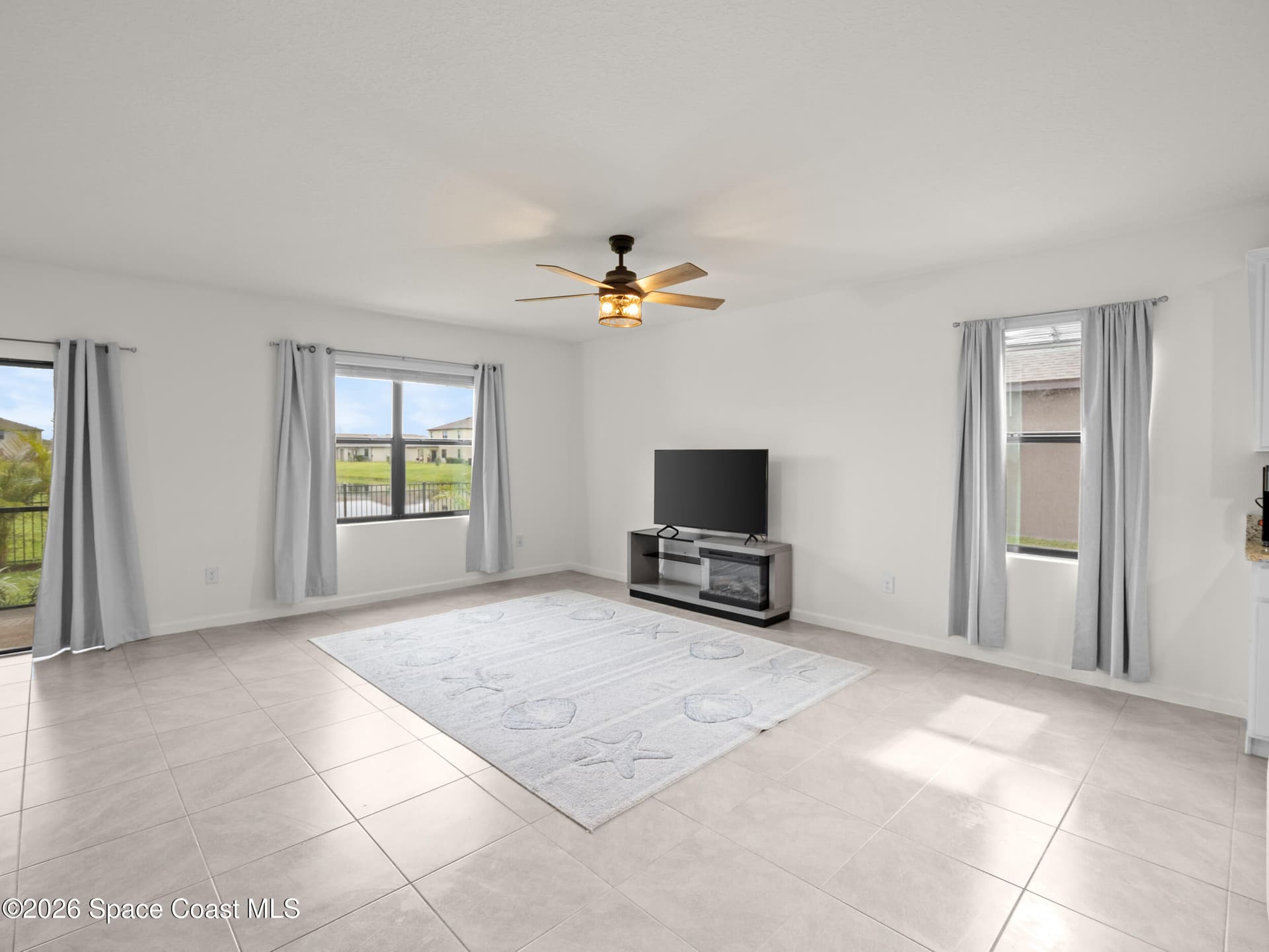 7528 Tourmaline Drive photo 18