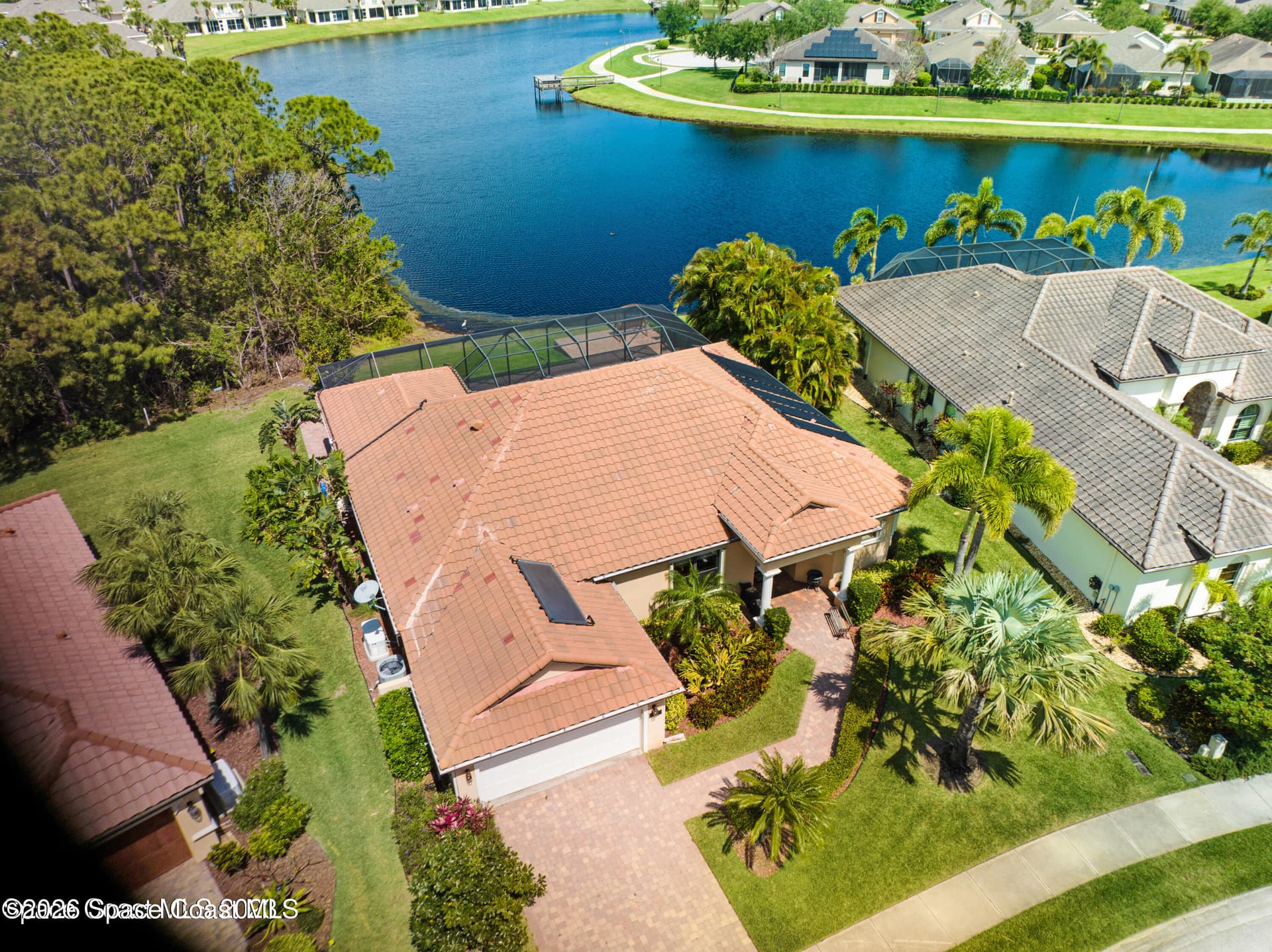 1502 Tralee Bay Avenue photo 7