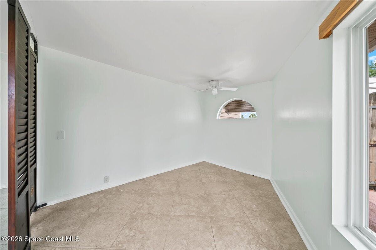 1610 E Central Avenue photo 14