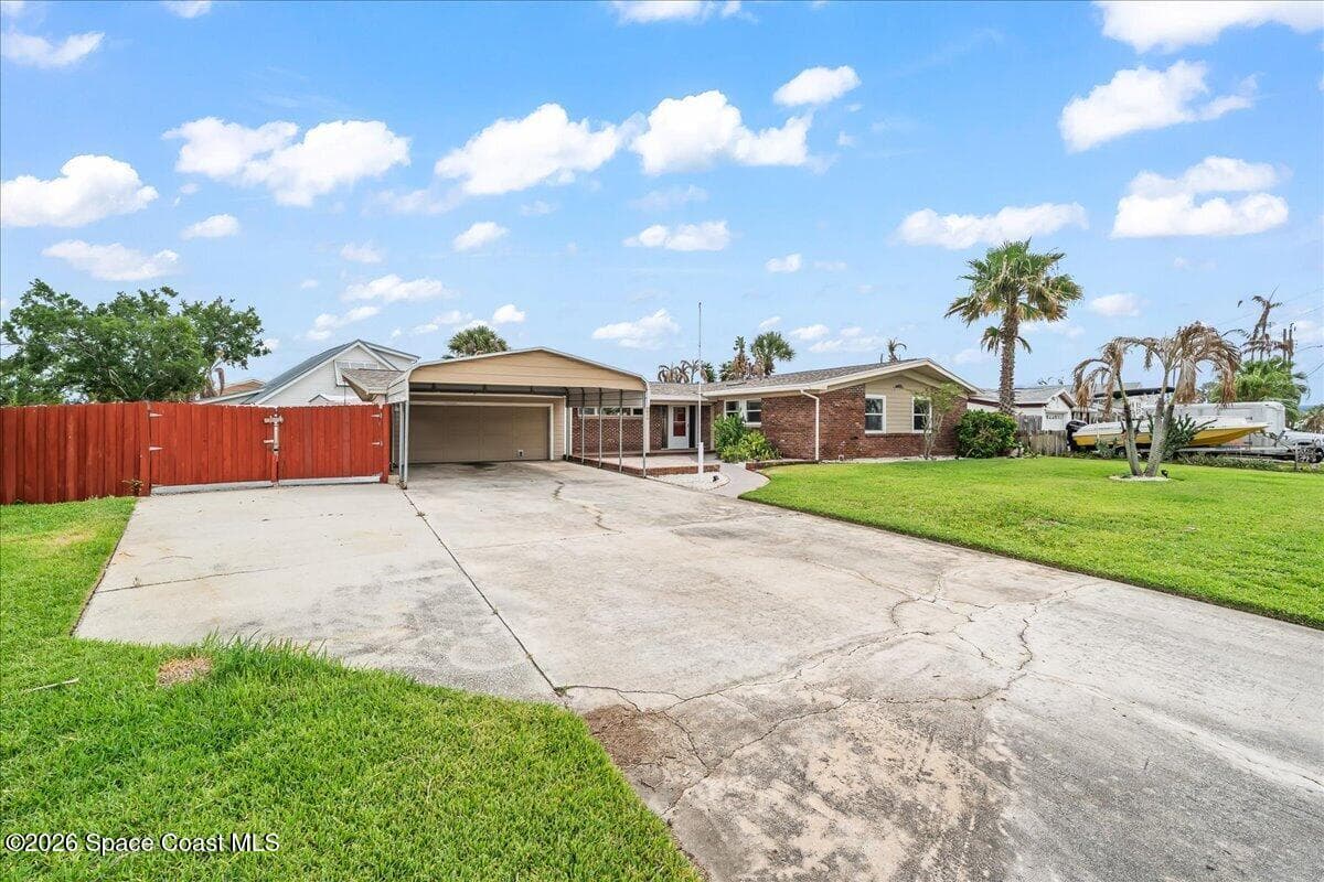 1610 E Central Avenue photo 4