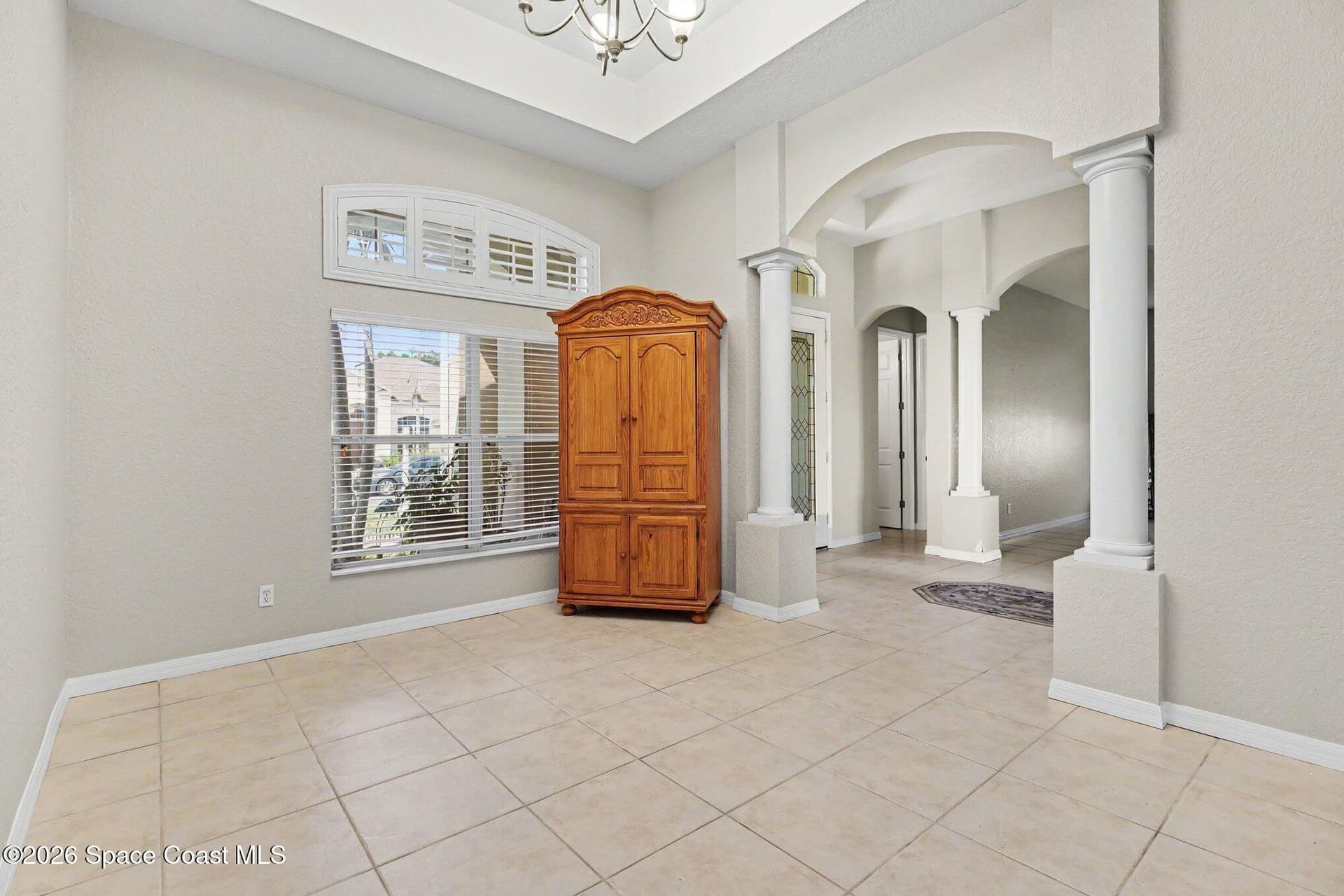 4628 Chastain Drive photo 7