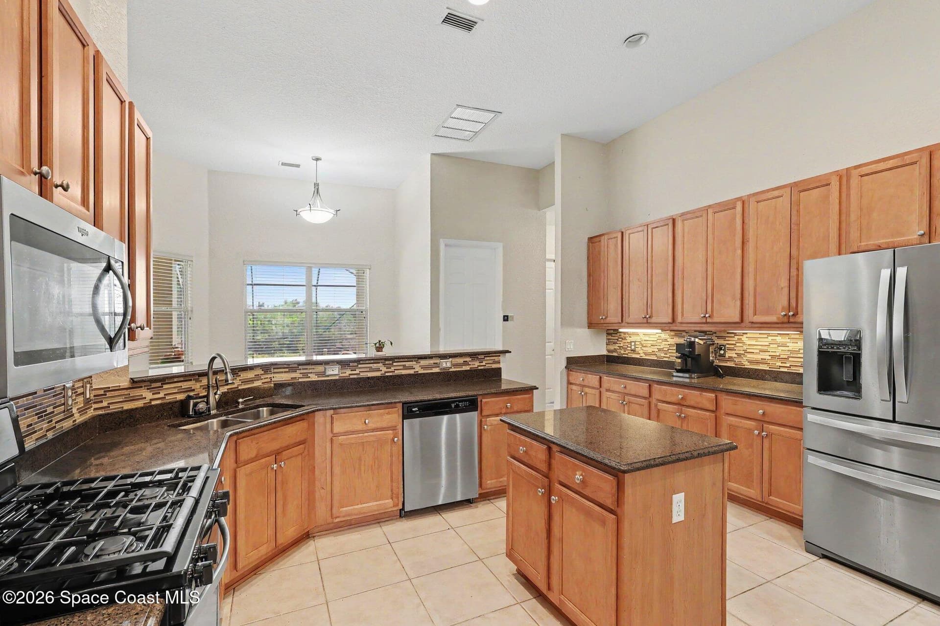 4628 Chastain Drive photo 12