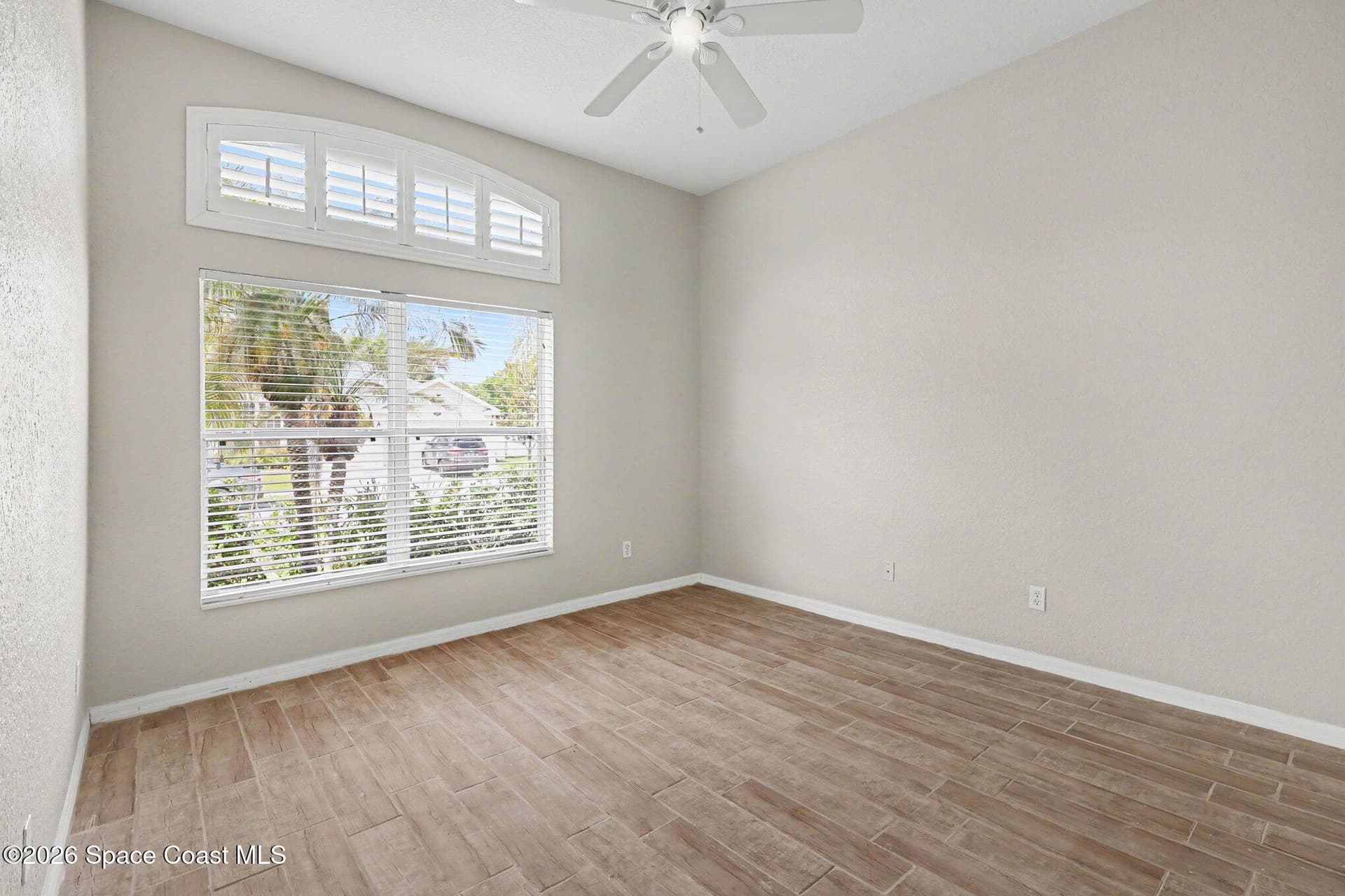 4628 Chastain Drive photo 16