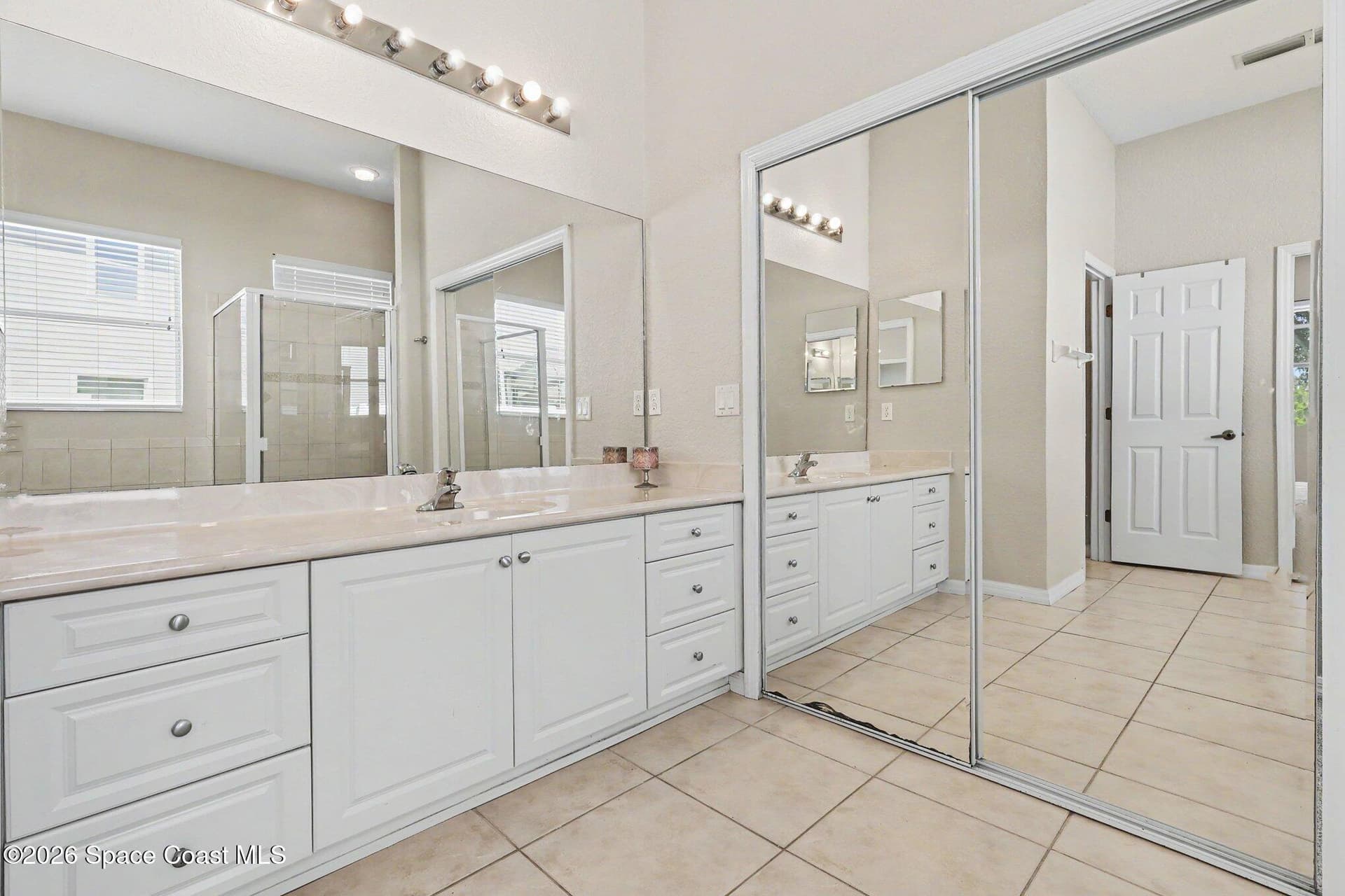 4628 Chastain Drive photo 21