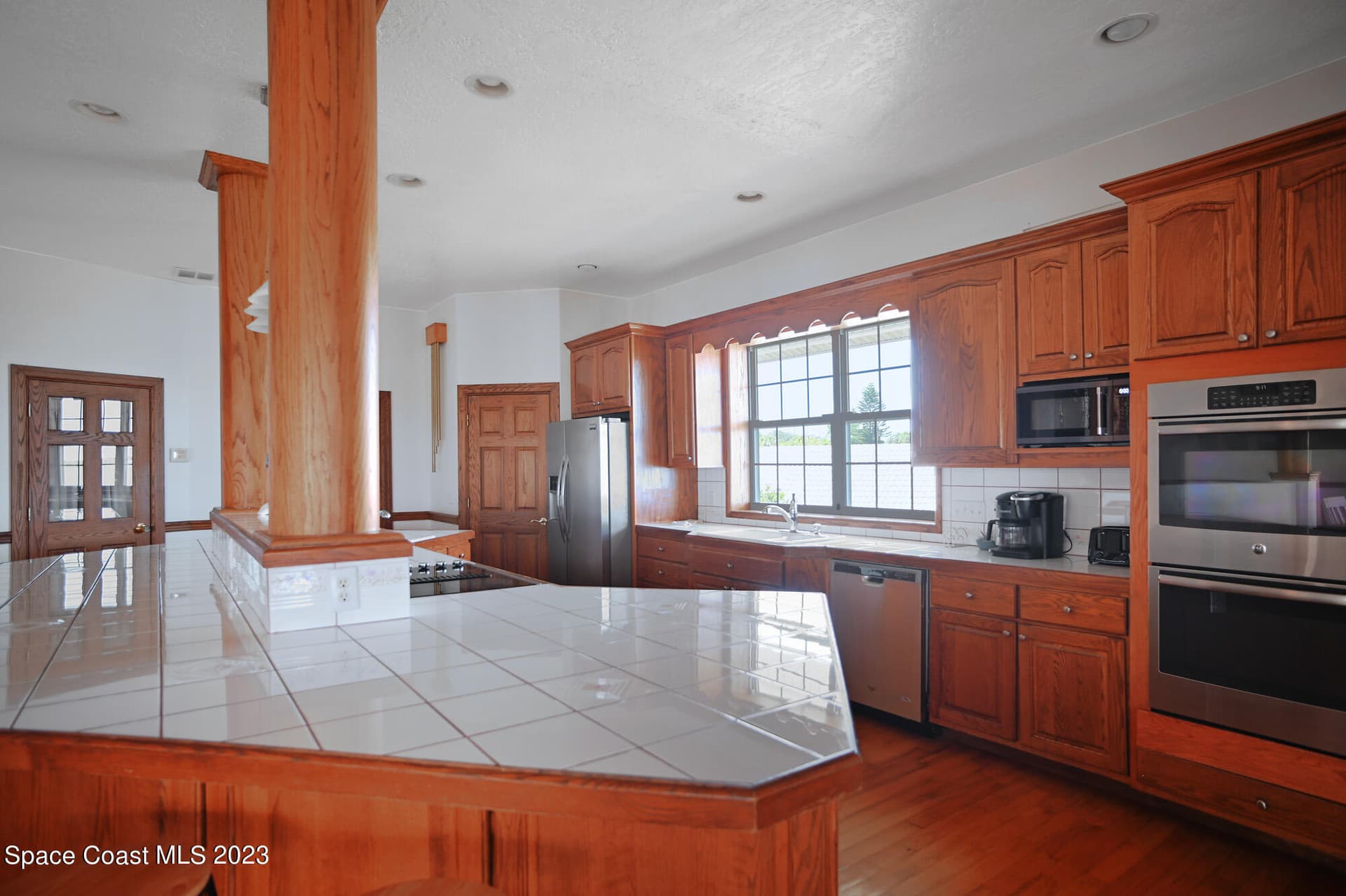 6285 N Highway 1 photo 8