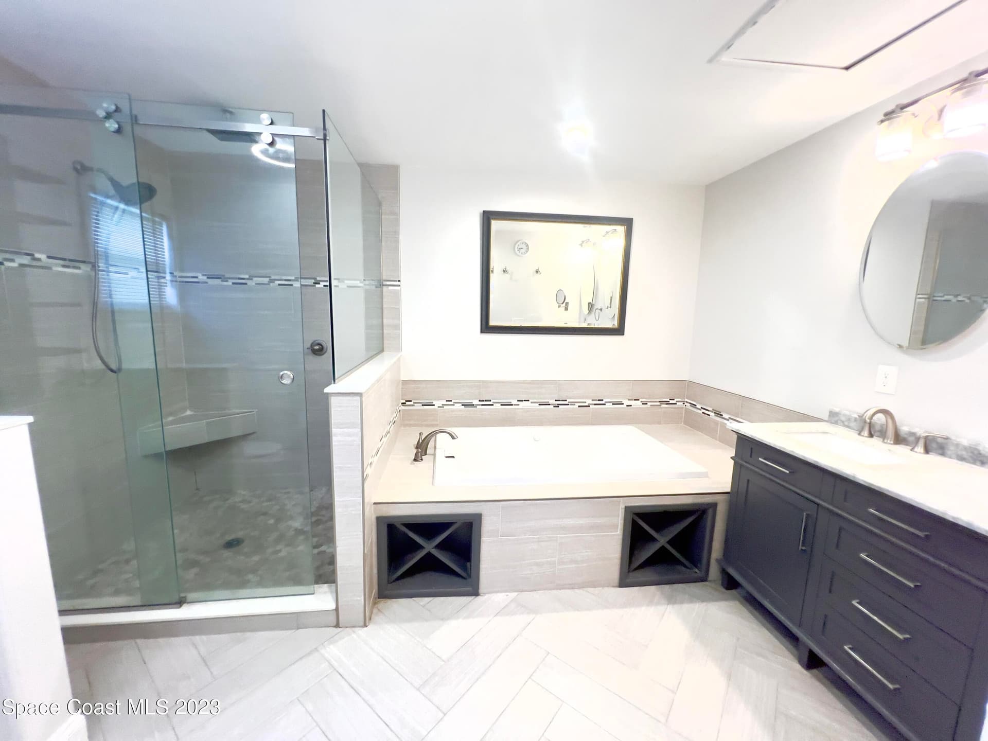 380 Diana Boulevard photo 16