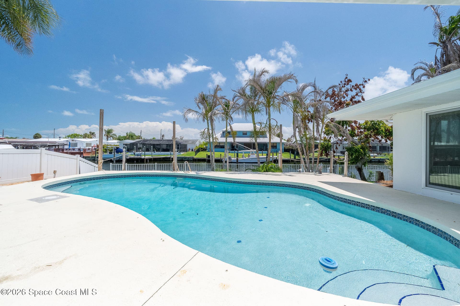 458 Sandpiper Drive photo 5