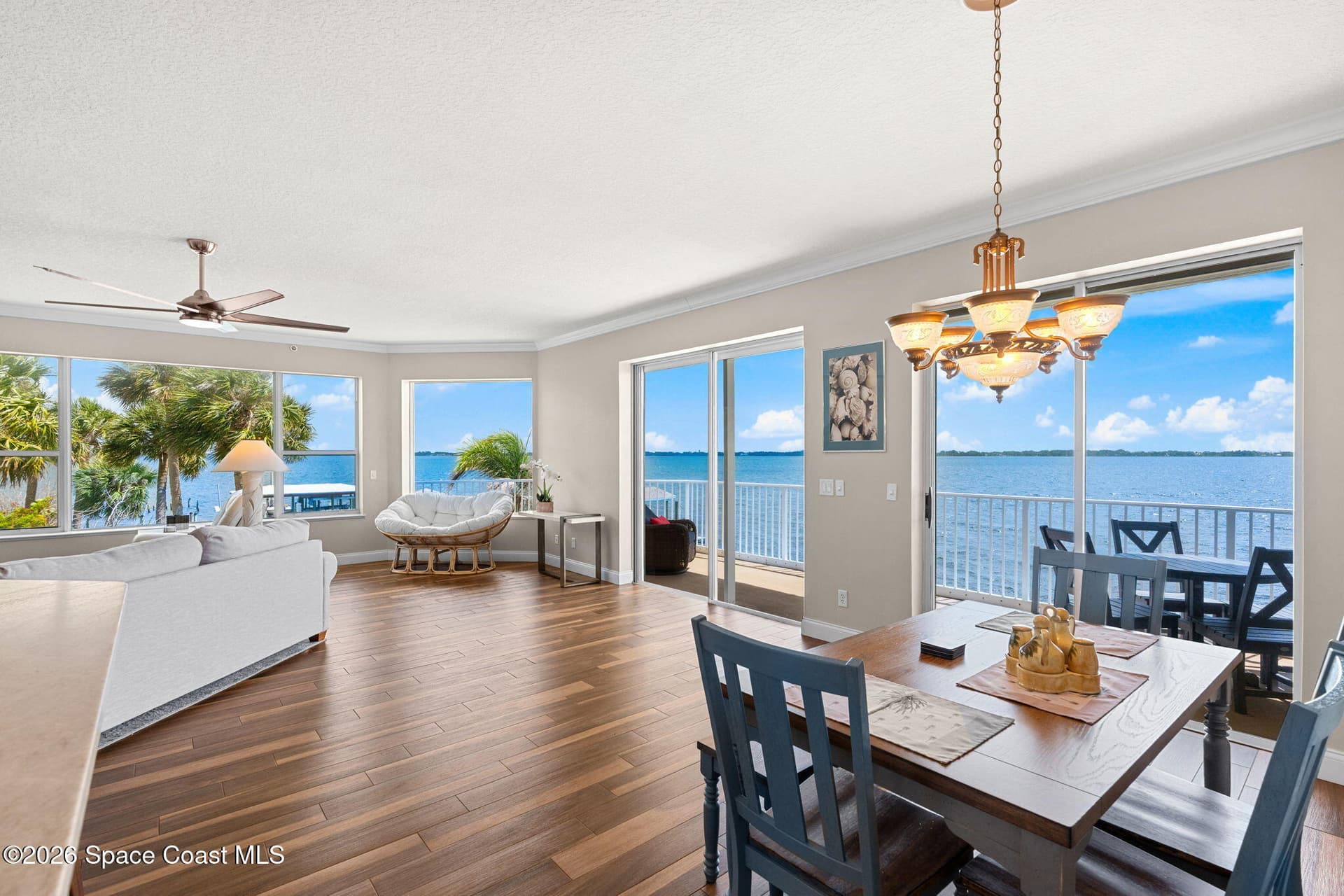 4007 N Harbor City Boulevard 205 photo 3