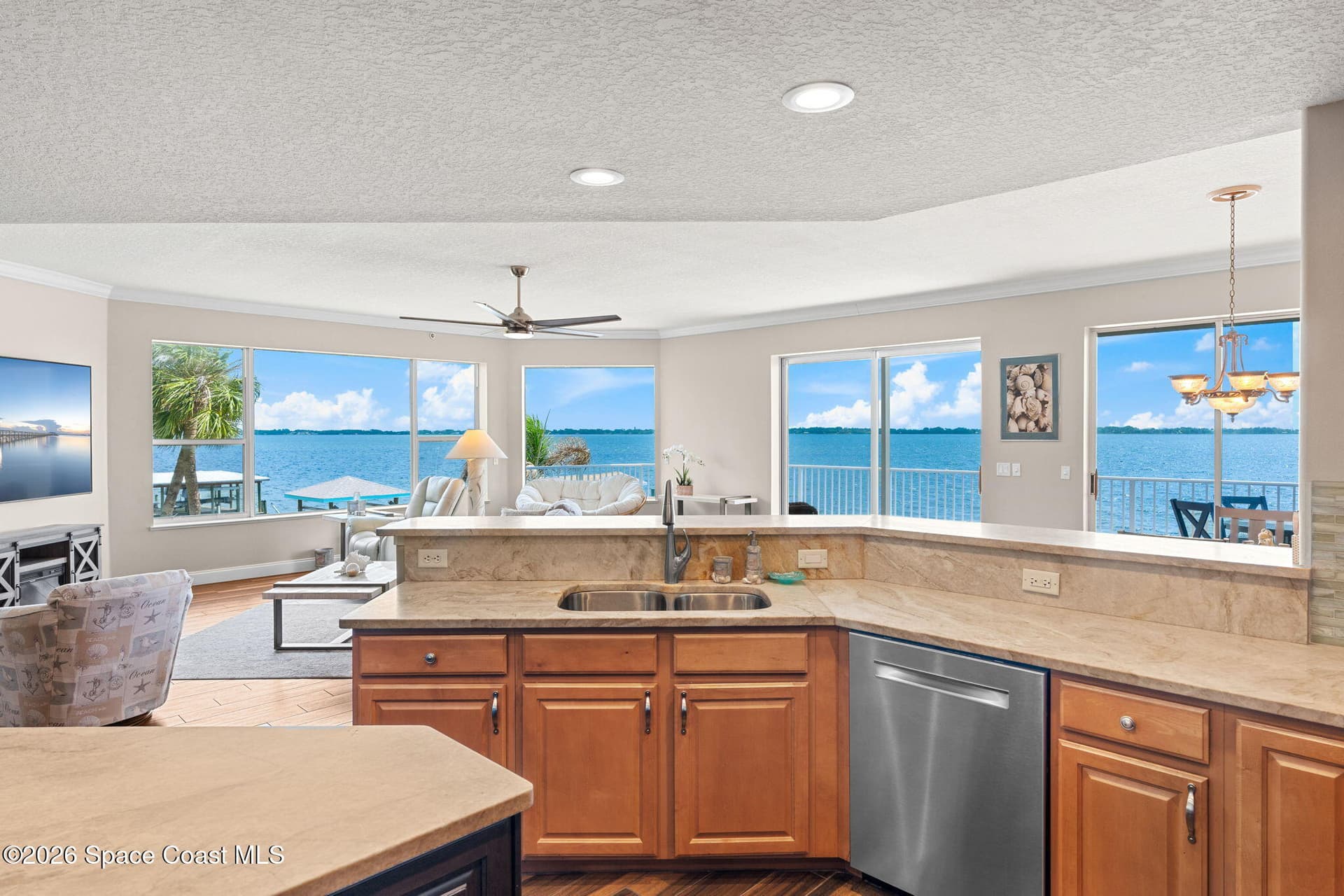 4007 N Harbor City Boulevard 205 photo 11
