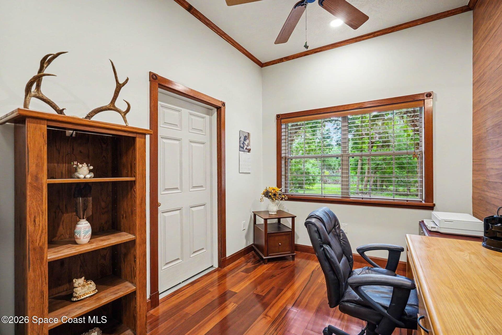 3525 Hield Road photo 18
