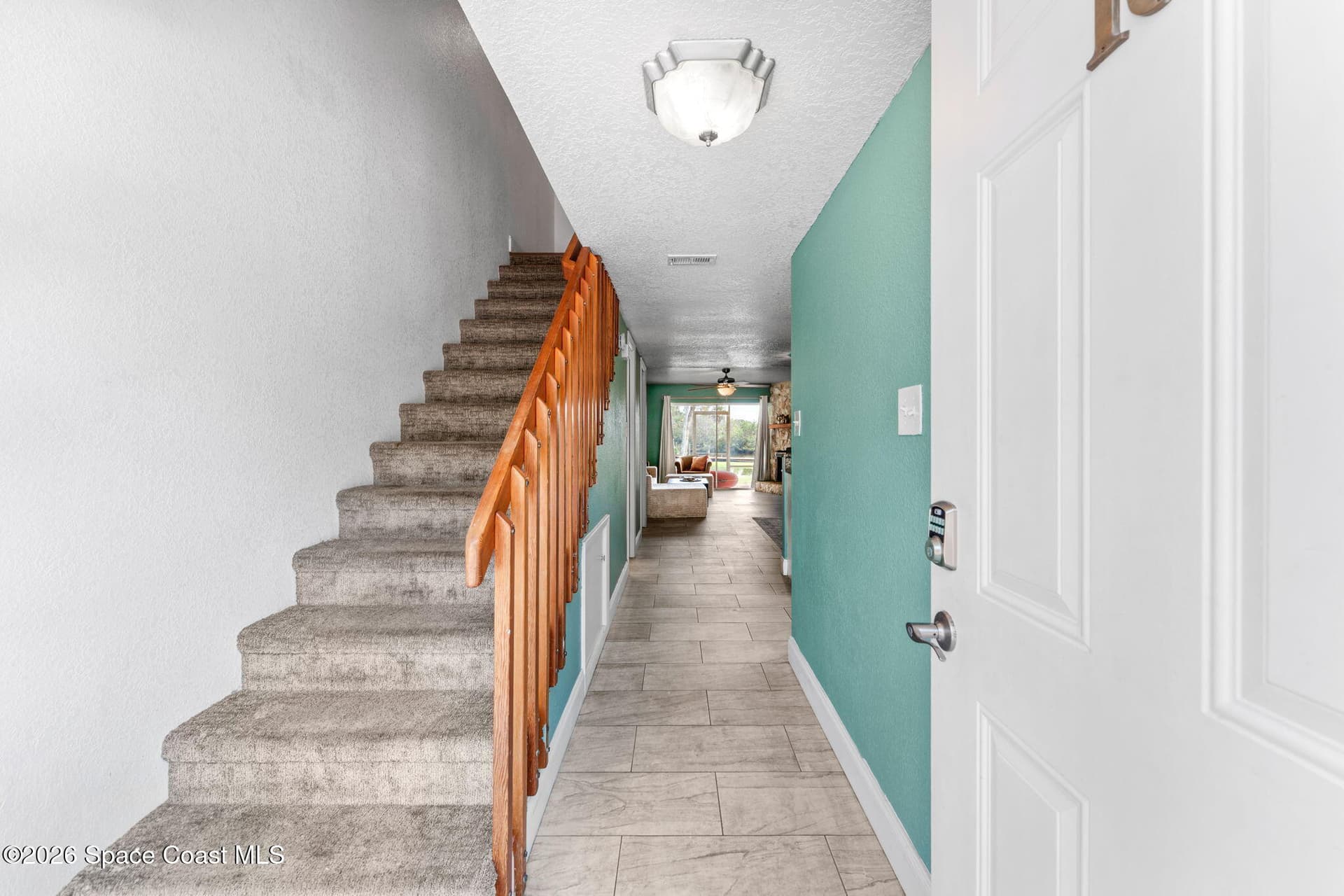 402 N 1st Street 10 photo 4