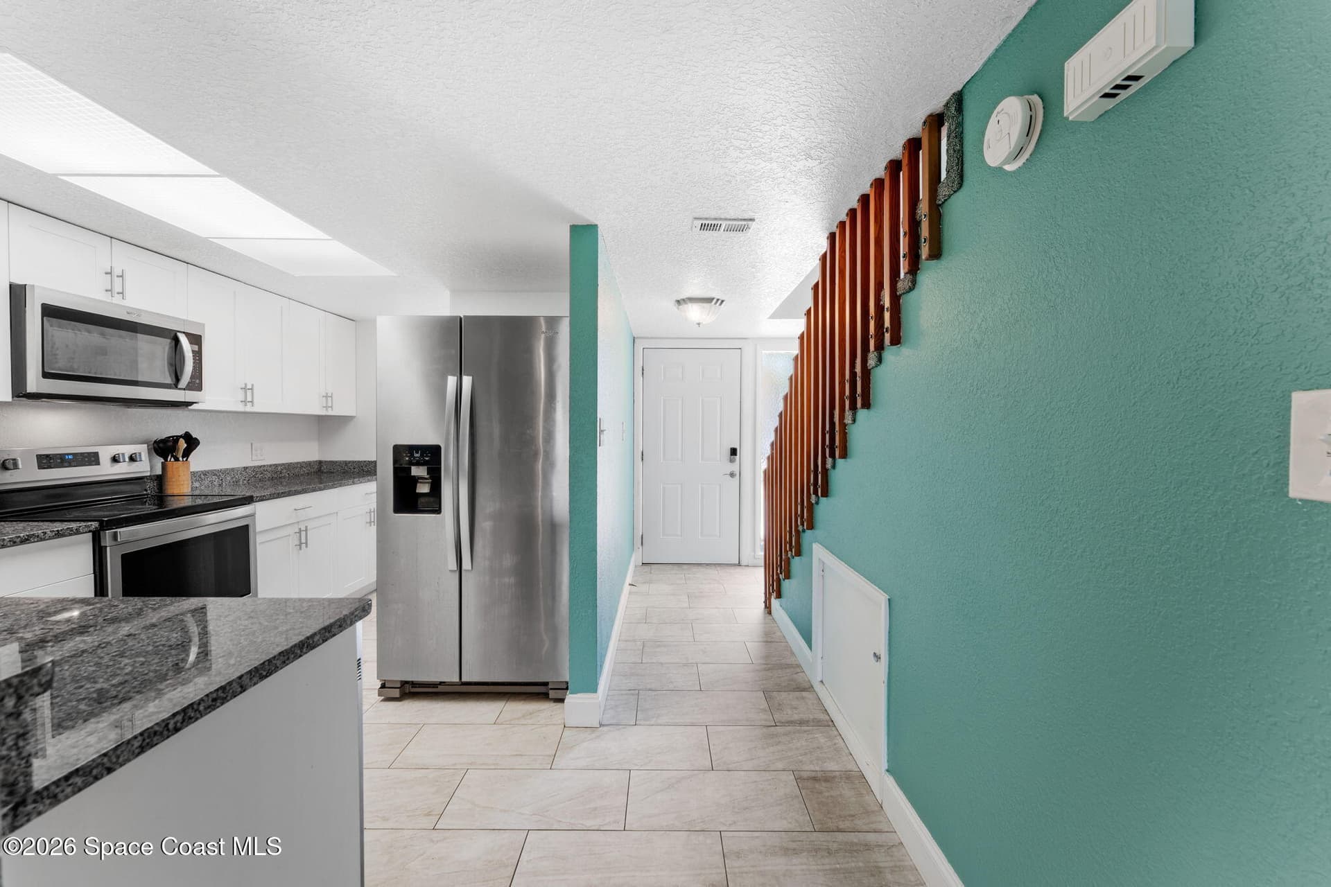 402 N 1st Street 10 photo 5