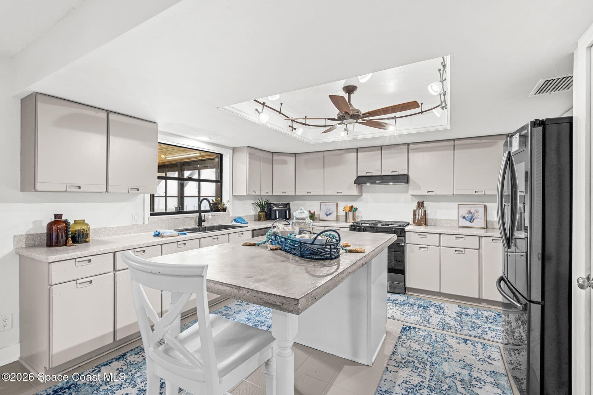1225 Faulkingham Road photo 10