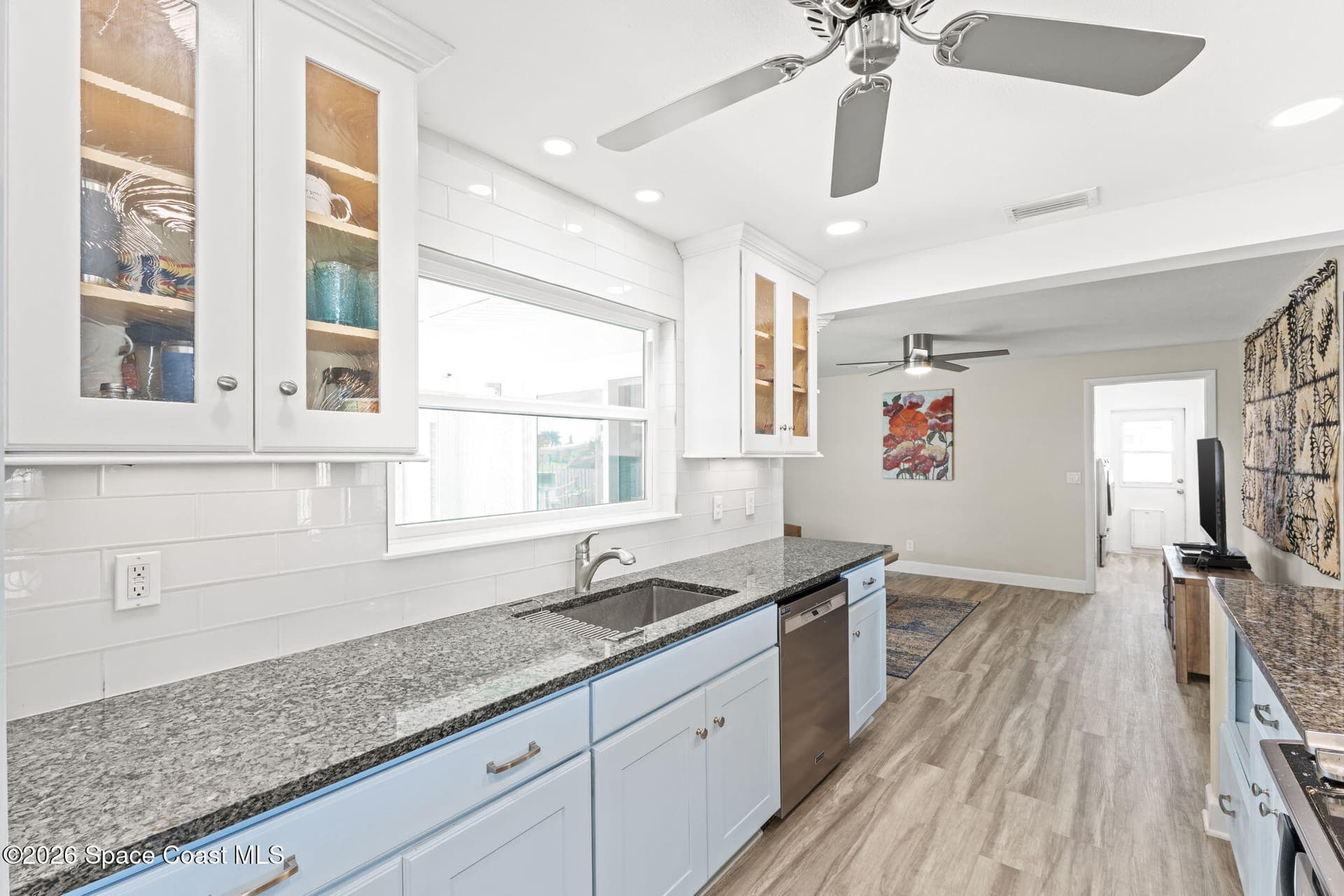 1550 Mars Street photo 17